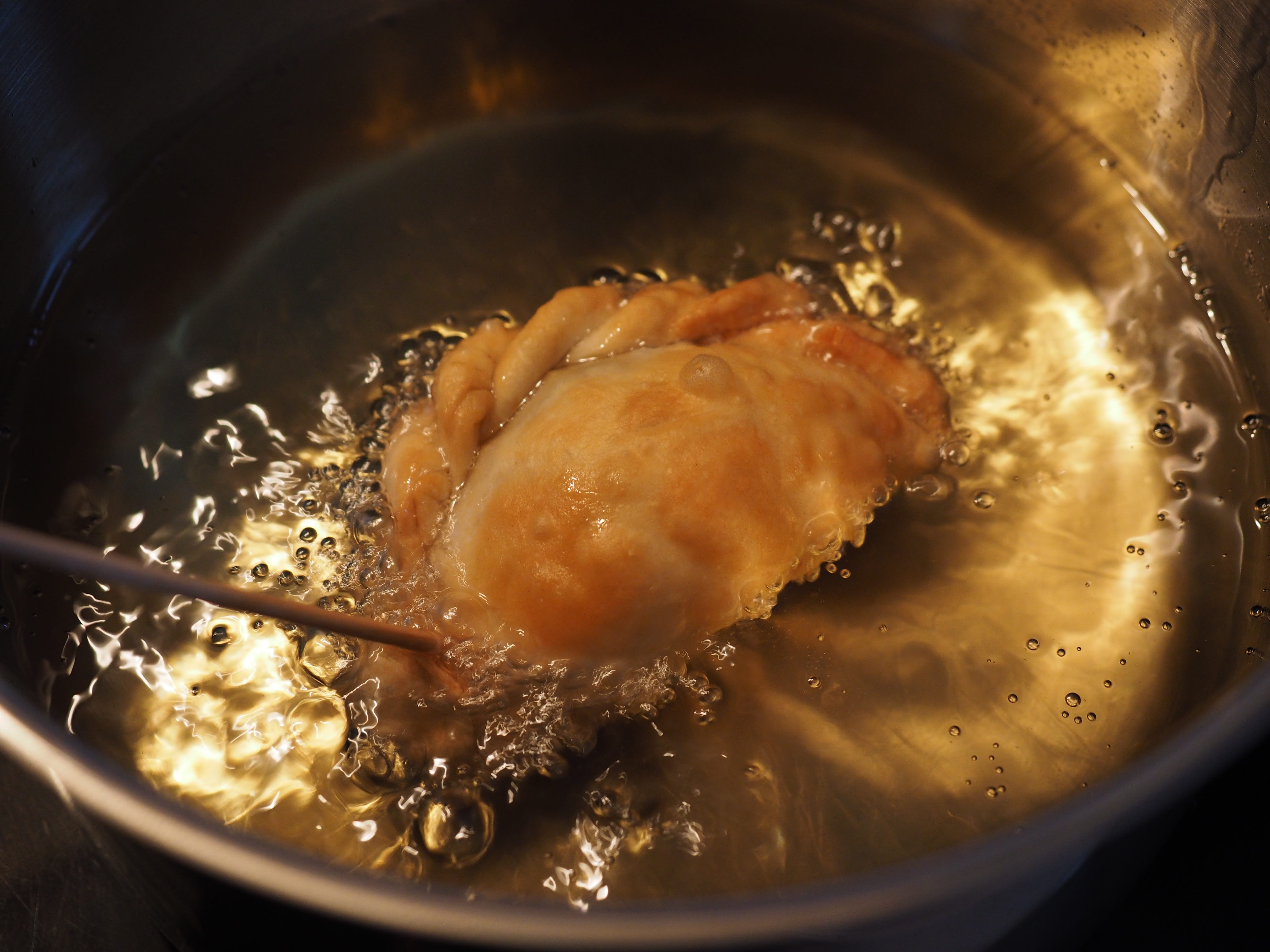 cooking pan, cook, Deep Fry, Empanada, Oil, ready-to-eat, japanese food, still life, lunch, food and drink, 4K, Pot, household equipment, main course, HD Wallpaper