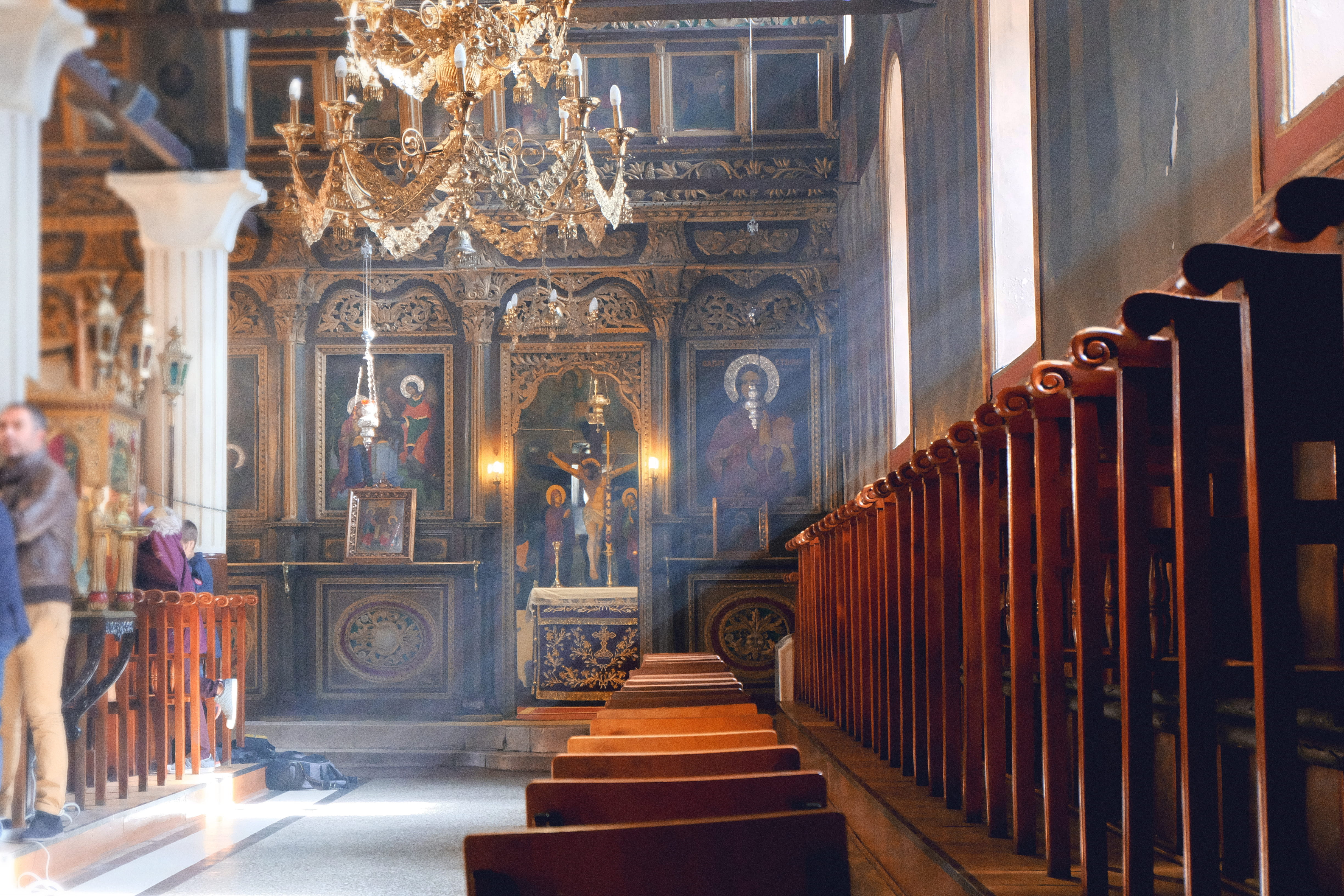 sunrays, orthodox, pew, church, no people, luxury, empty, sun, religion, spirituality, altar, praying, architecture, illuminated, holy, in a row, built structure, HD Wallpaper