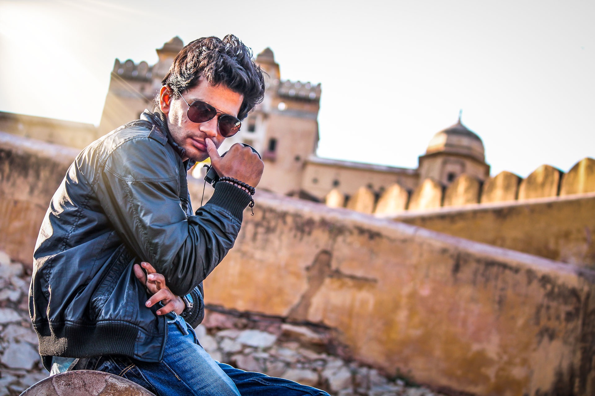 palace, person, built structure, young men, jaipur, sitting, asia, man, clothing, male, males, sunglasses, city, young adult, outdoors, fashion, sky, adult, HD Wallpaper
