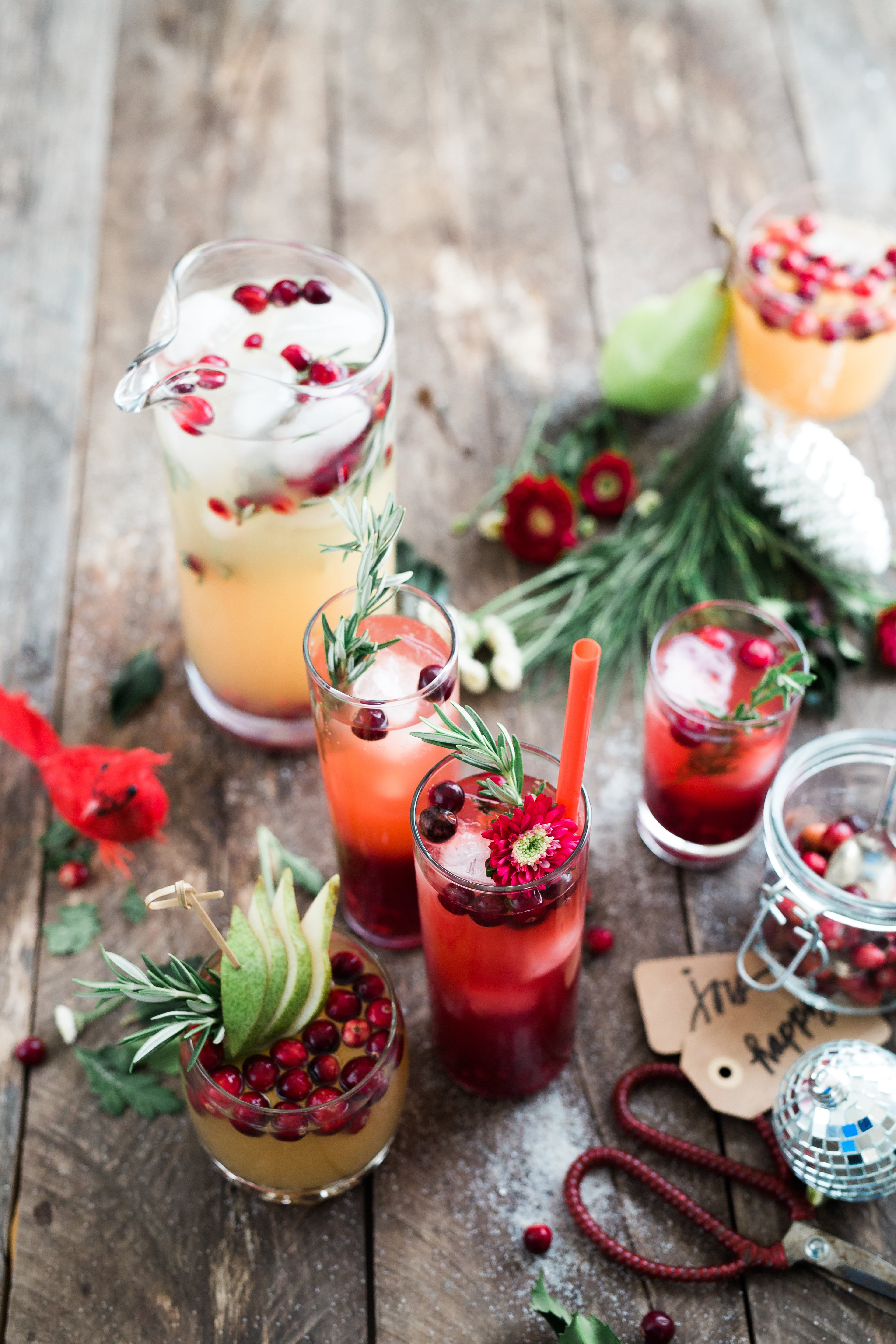 healthy eating, scissors, wood - material, decoration, close-up, drink, food and drink, glasses, berry fruit, wooden, christmas, juice, made, container, Phone HD Wallpaper