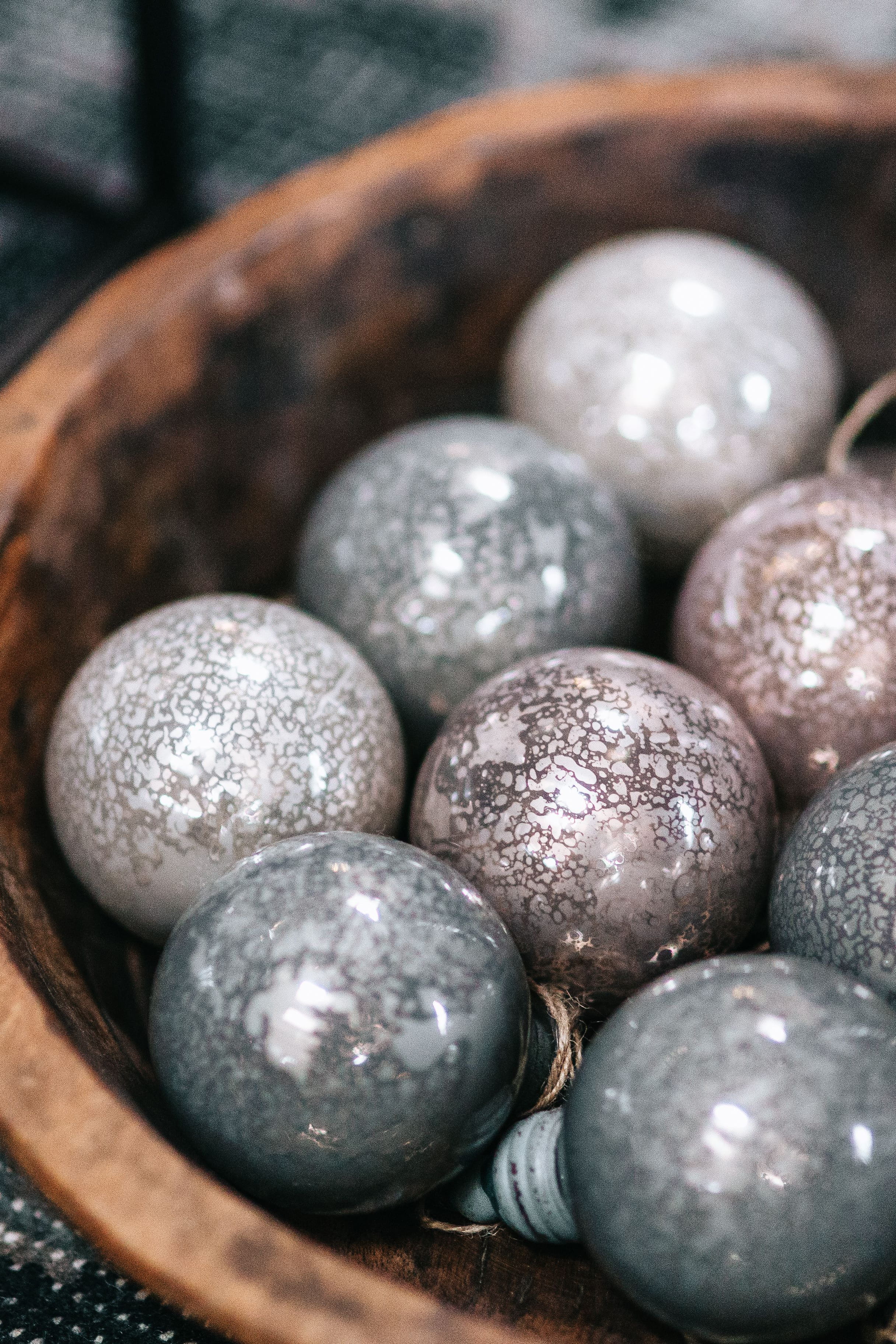 high angle view, no people, purple, nature, pebble, still life, shape, selective focus, ball, egg, indoors, balls, 2K, Christmas balls, wellbeing, stone - object, Phone HD Wallpaper