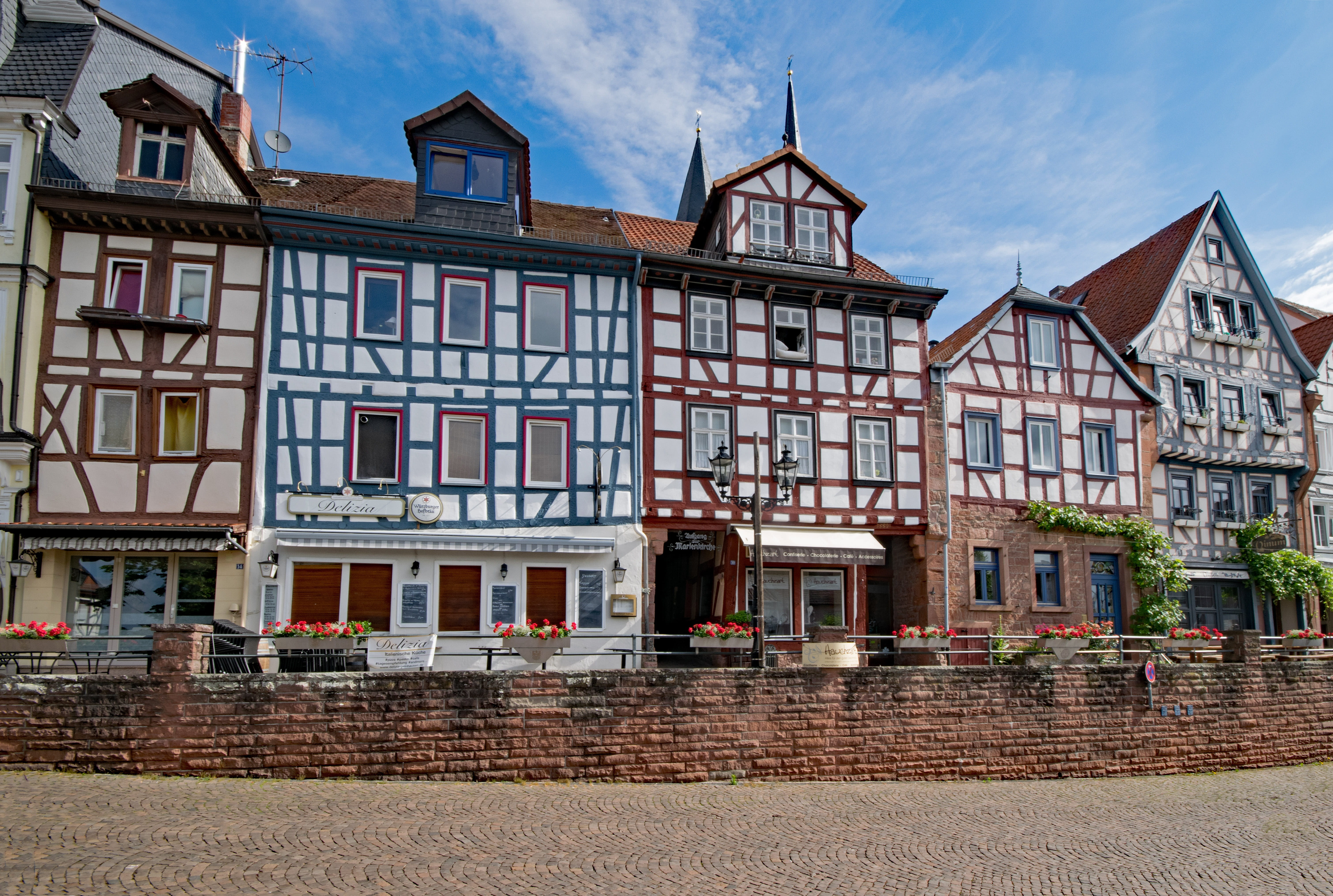 old building, house, the past, building exterior, brick, cloud - sky, germany, history, unterer marktplatz, old town, street, no people, truss, residential district, HD Wallpaper