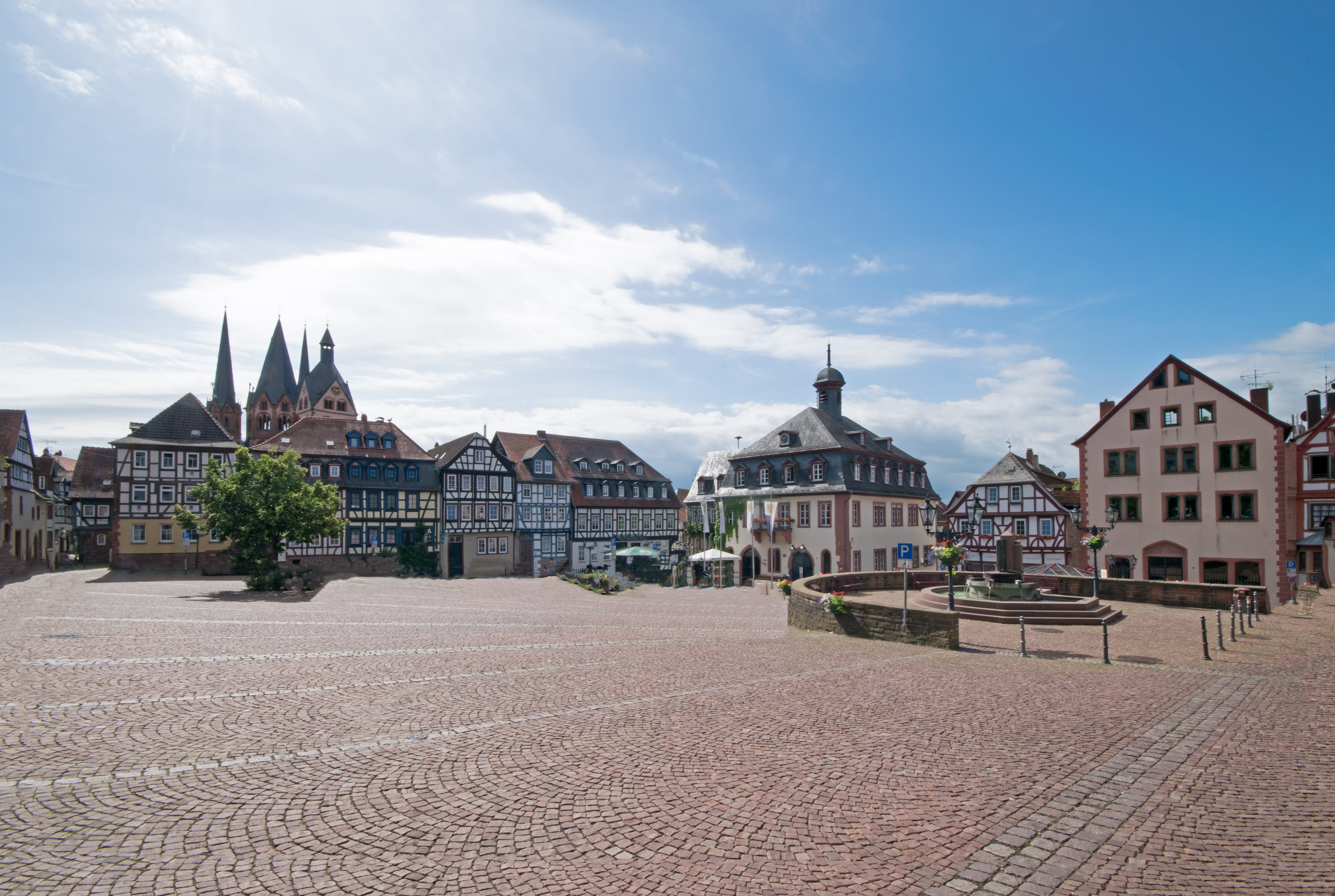 old town, germany, green, cloud - sky, the upper square, travel destinations, culture, trees, spirituality, religion, day, Upper, tourism, truss, fachwerkhaus, HD Wallpaper