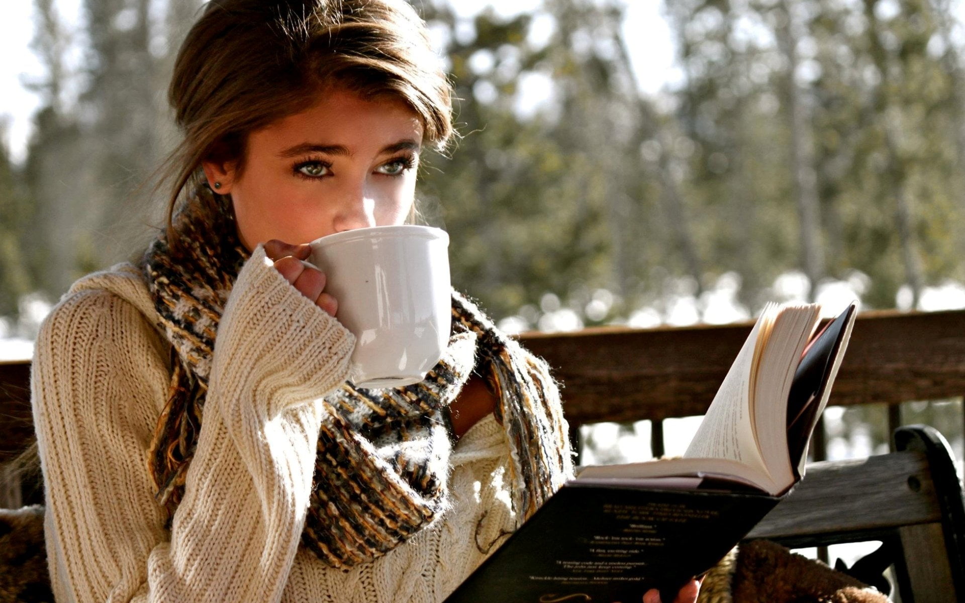 young women, young adult, Taylor Marie Hill, mug, winter, drinking, coffee cup, clothing, hot drink, lifestyles, tea - hot drink, beautiful woman, Models, HD Wallpaper