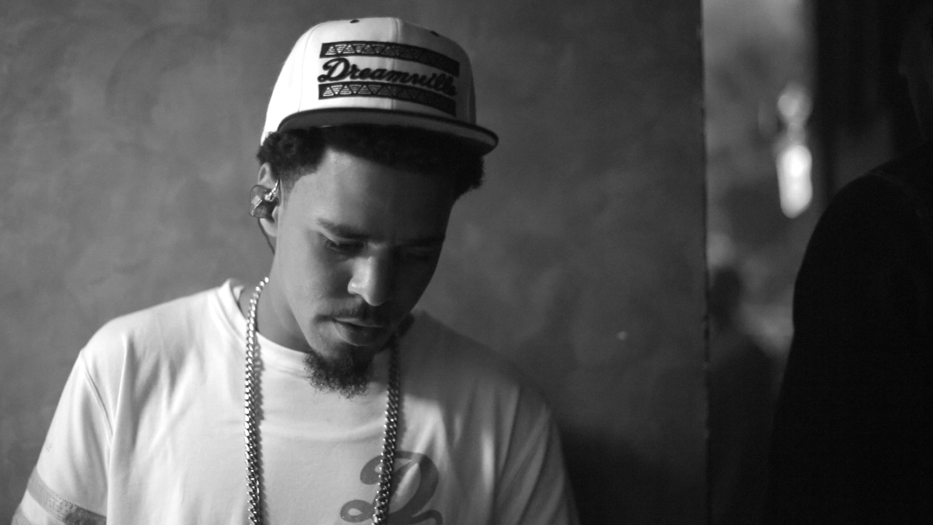 males, men, jewelry, human body part, hip hop, depression - sadness, clothing, studio shot, people, looking, j cole, adult, young adult, hat, portrait, HD Wallpaper