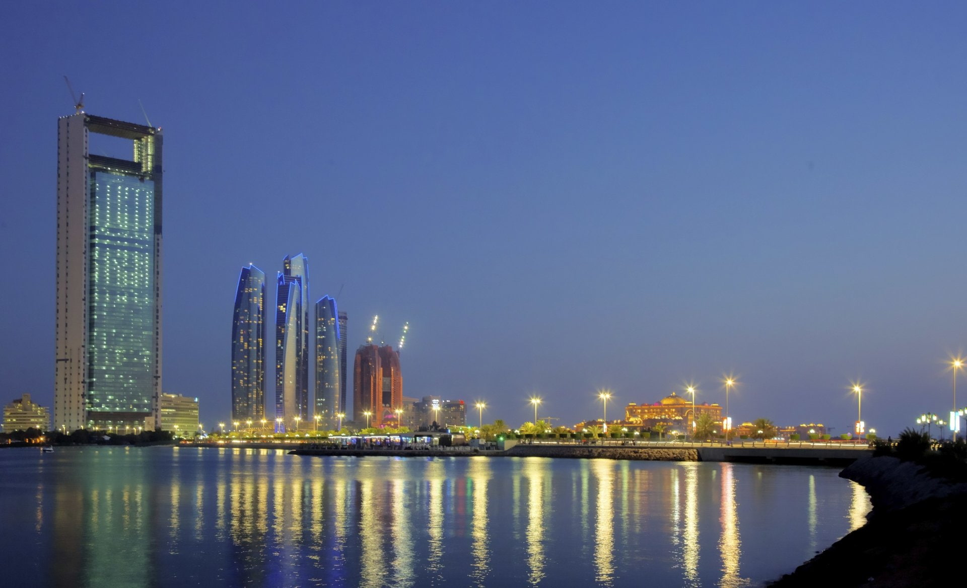 architecture, financial district, reflection, Building, United Arab Emirates, night, office building exterior, sky, city, tall - high, urban skyline, modern, HD Wallpaper