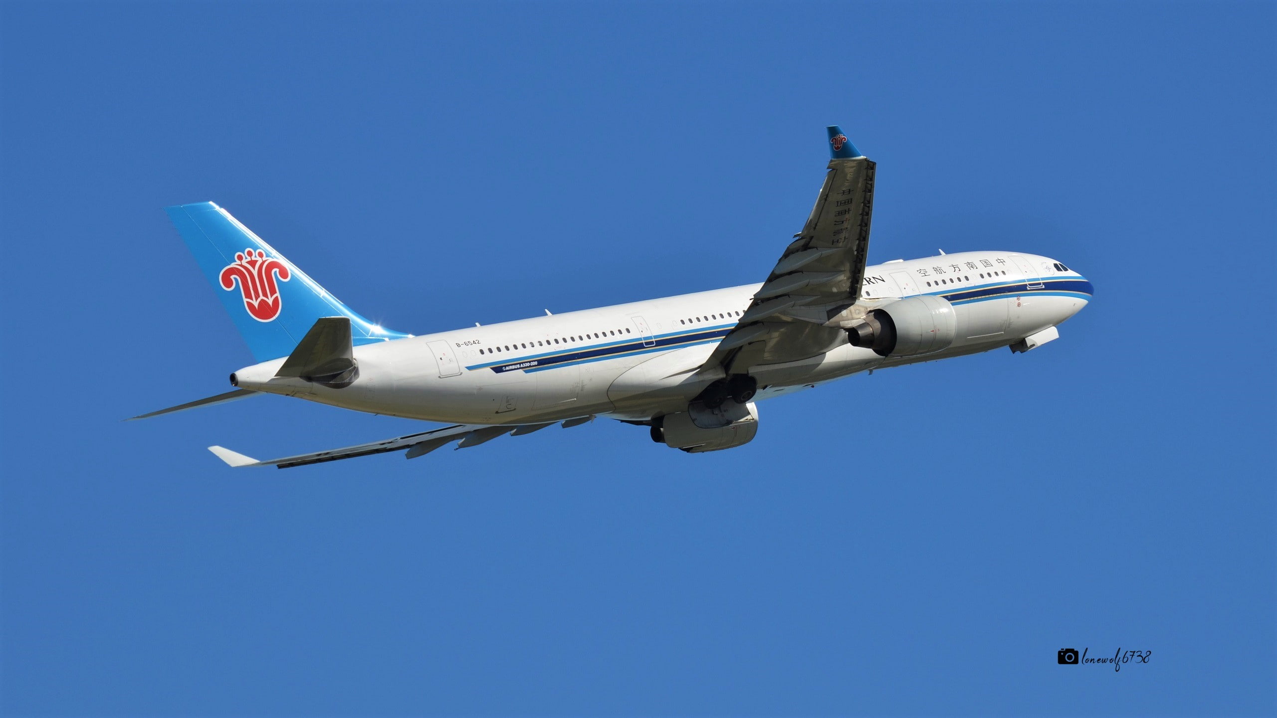 Passenger Plane, Airbus, 2K, Aircraft, Aircrafts, Vehicle, Airbus A330, HD Wallpaper