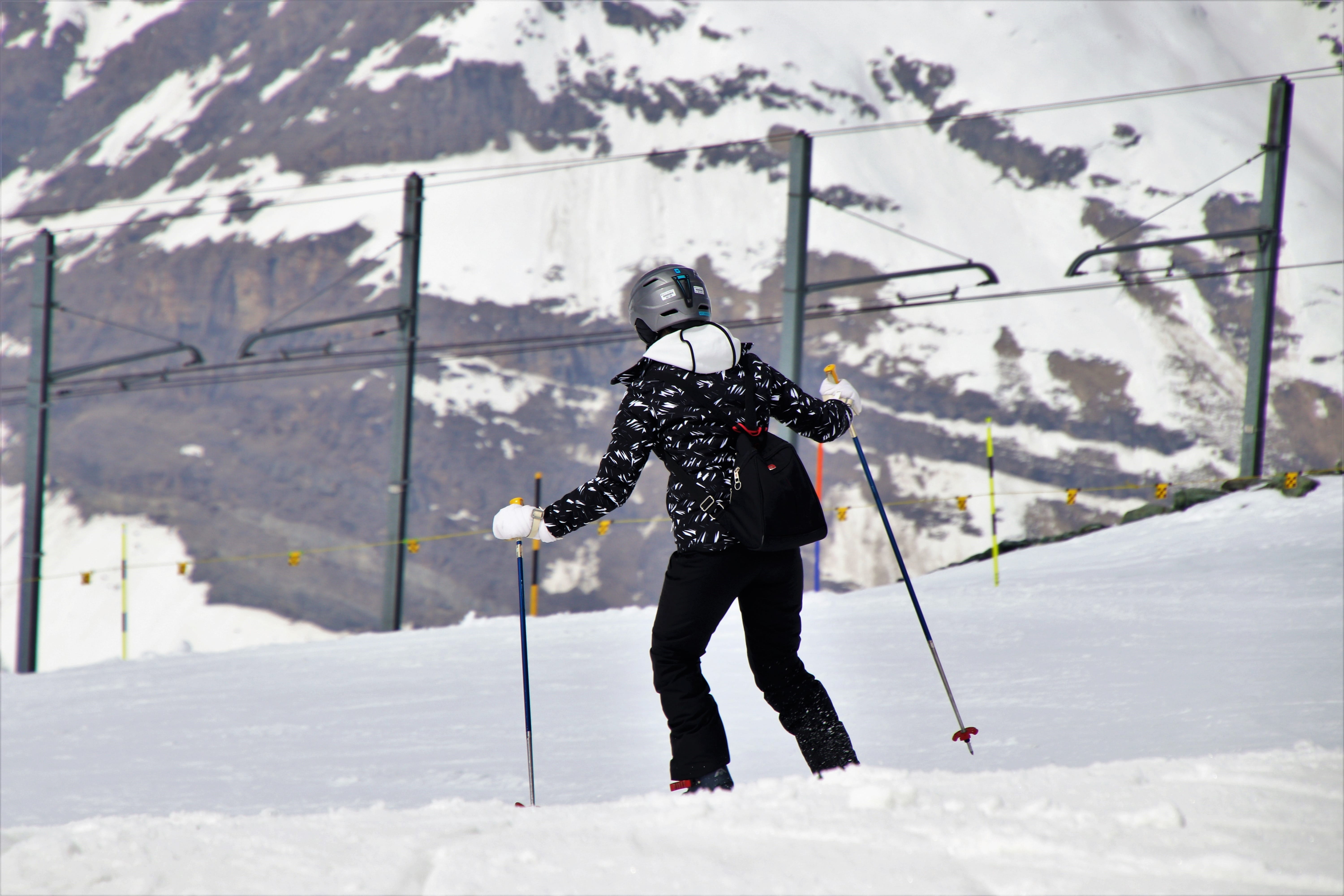 slopes, action, sport, treatment, gornergrat, frost, ski pole, winter, zermatt, warm clothing, extract, winter sport, mountains, health, snow-capped mountains, HD Wallpaper