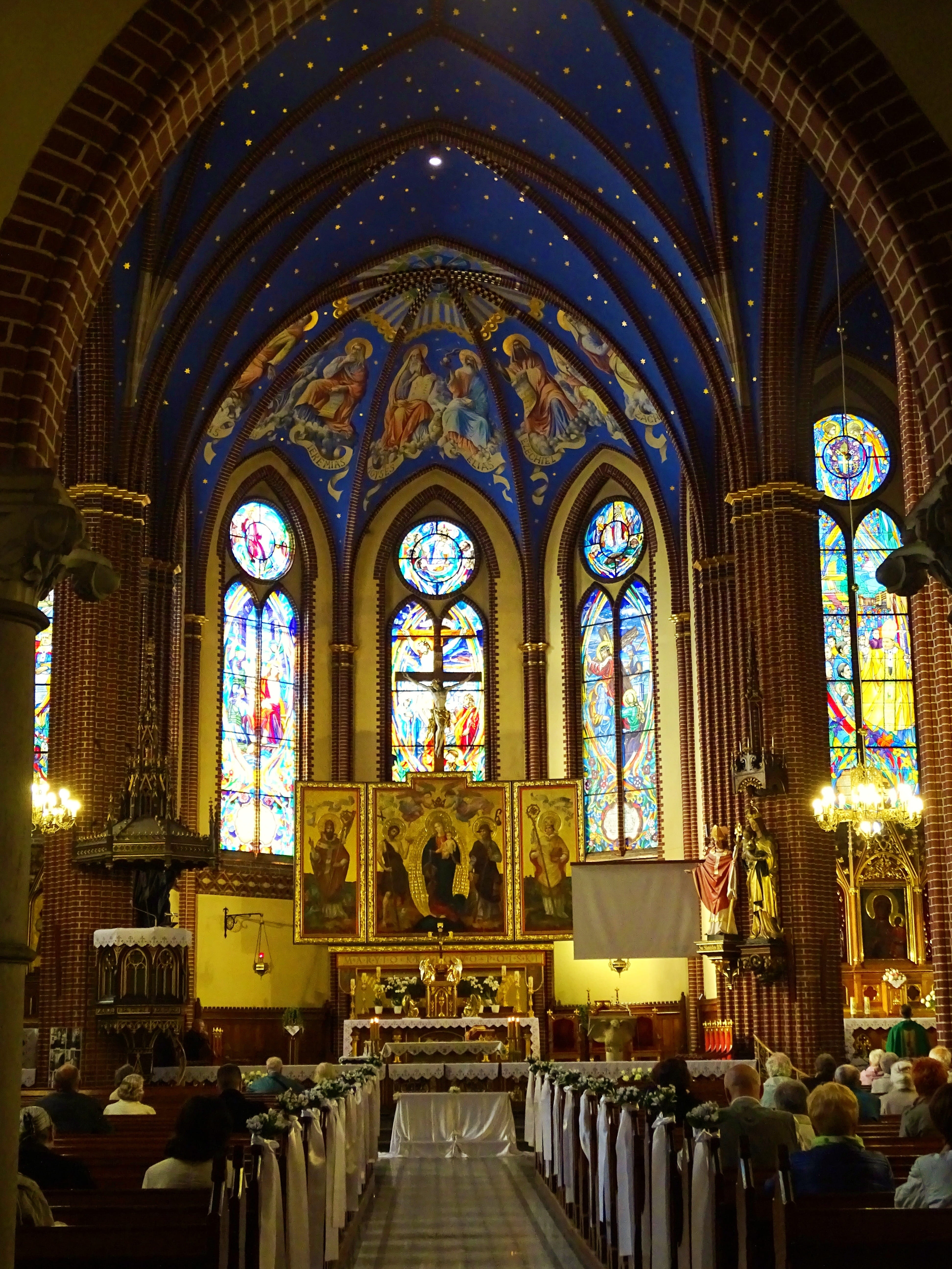 glass, st -johann-evangelist-church, architecture, ceiling, belief, church, ornate, religion, seat, window, in a row, stained glass, aisle, place of worship, Phone HD Wallpaper