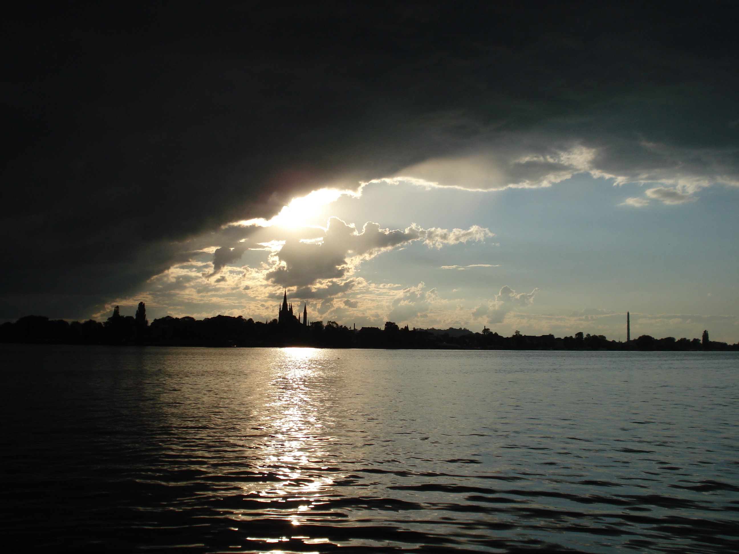 outdoors, gewitterstimmung, werder, building exterior, nature, body, havel, beauty in nature, industry, 2K, pollution, reflection, no people, lake, weather, HD Wallpaper