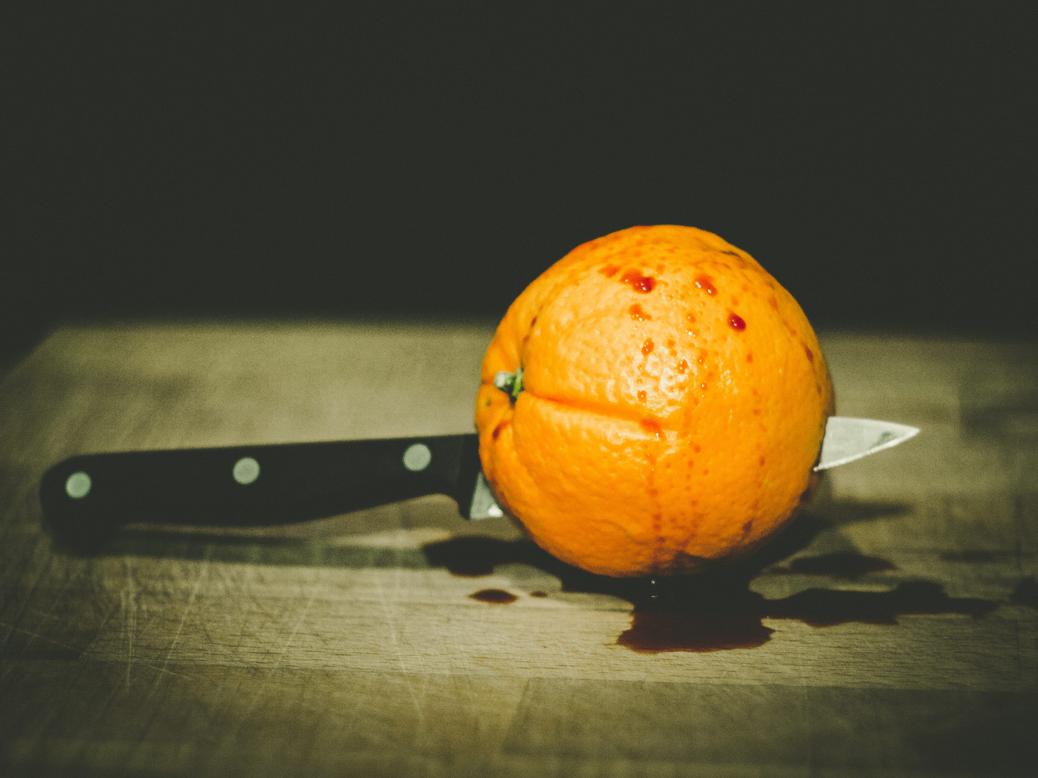 black background, orange - fruit, still life, spain, bokeh, macro, kill, drops, soviet lens, wellbeing, wood - material, orange color, freshness, HD Wallpaper