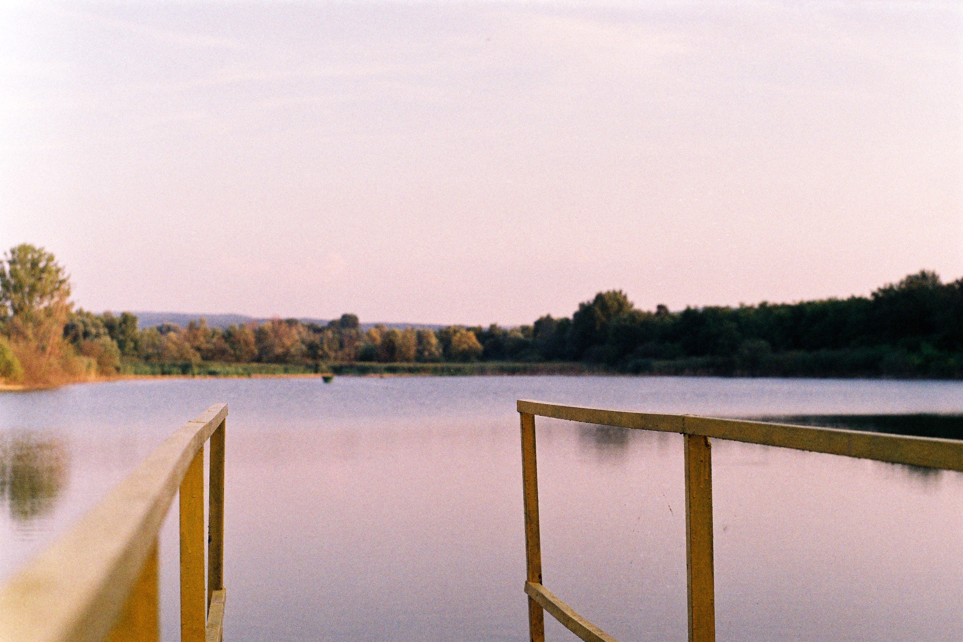 scenics - nature, analog, sky, 2K, fujifilm, day, no people, tranquil scene, outdoors, nature, superia, plant, clear sky, railing, beauty in nature, hungary, HD Wallpaper