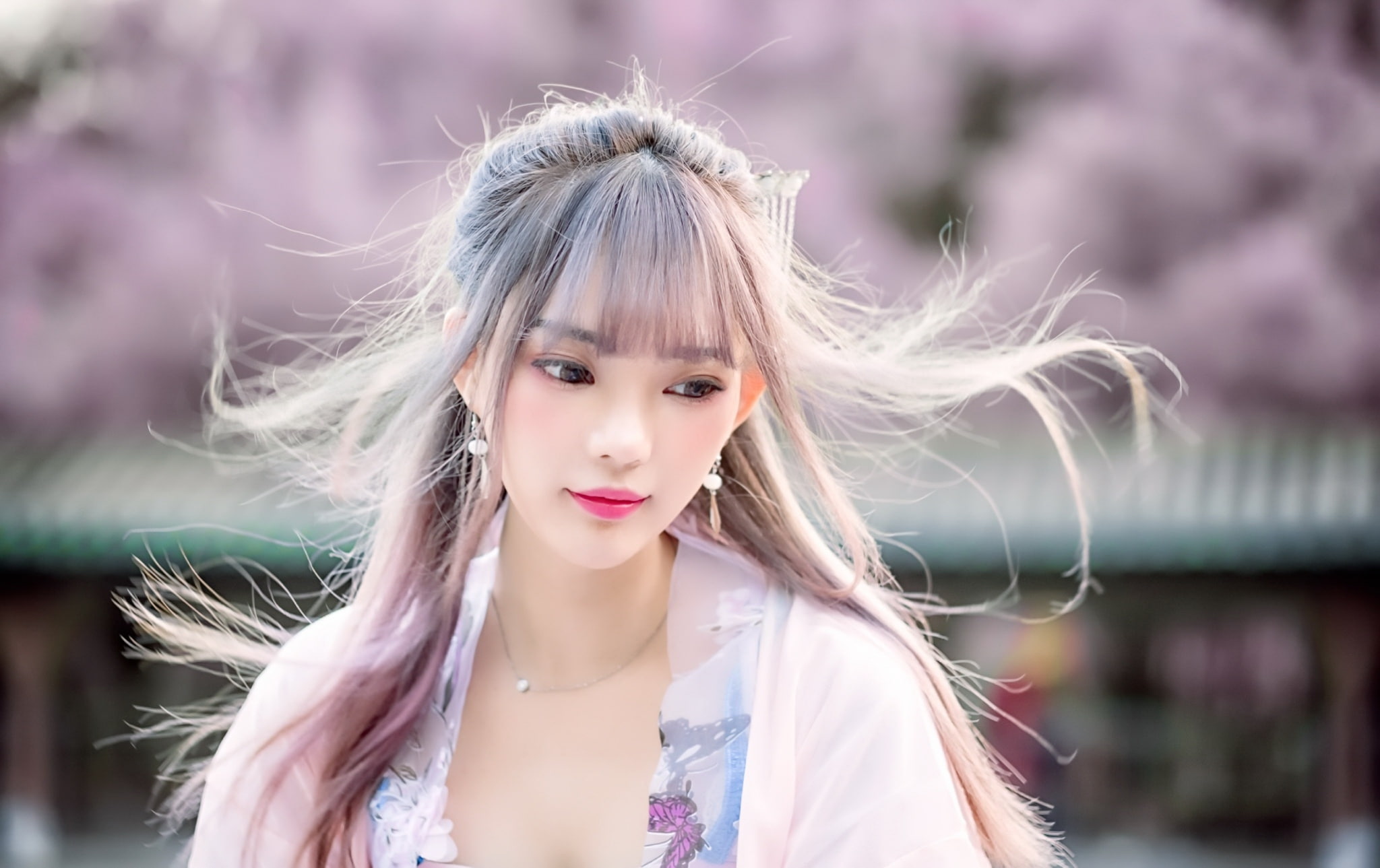 focus on foreground, asian woman, leisure activity, beautiful woman, gray hair, lifestyles, blond hair, headshot, one person, model, hairstyle, long hair, HD Wallpaper