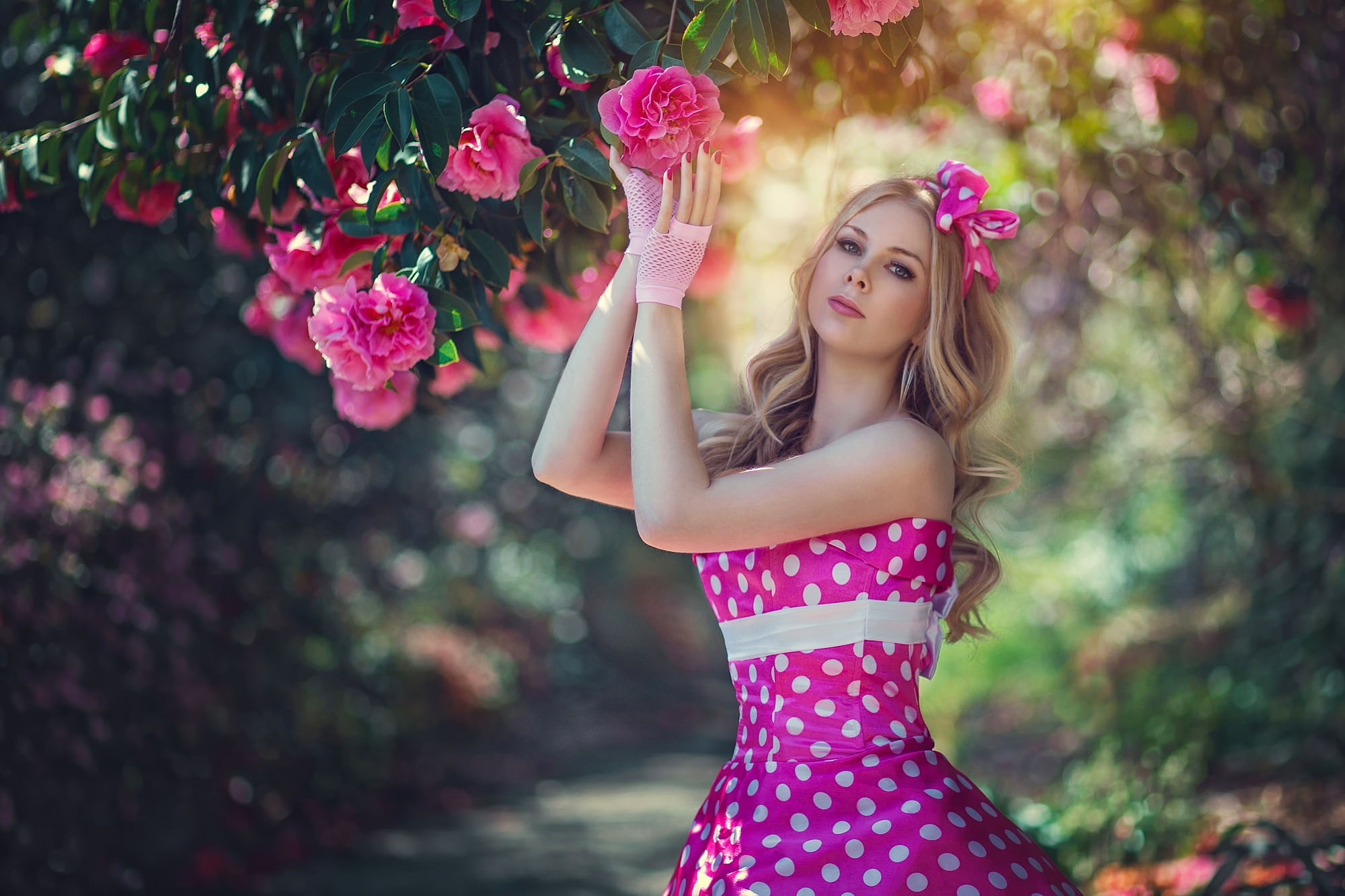 Camellia, polka dot, model, flowers, 1080P, style, dress, HD Wallpaper