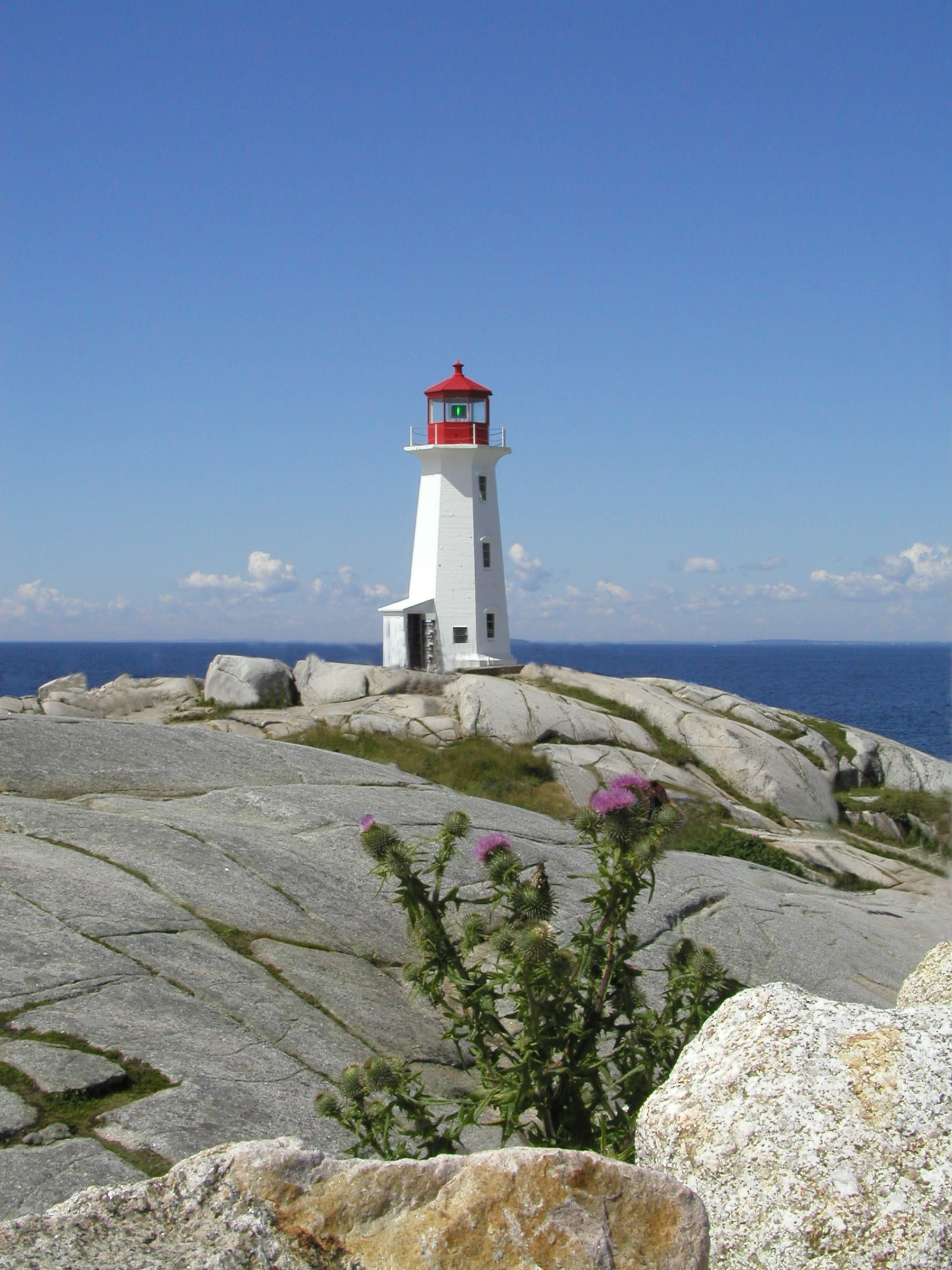 eroded, blue, lighthouse, rock, architecture, rock - object, tower, building exterior, built structure, 2K, harbour, protection, sea, rocks, peggys cove, Phone HD Wallpaper