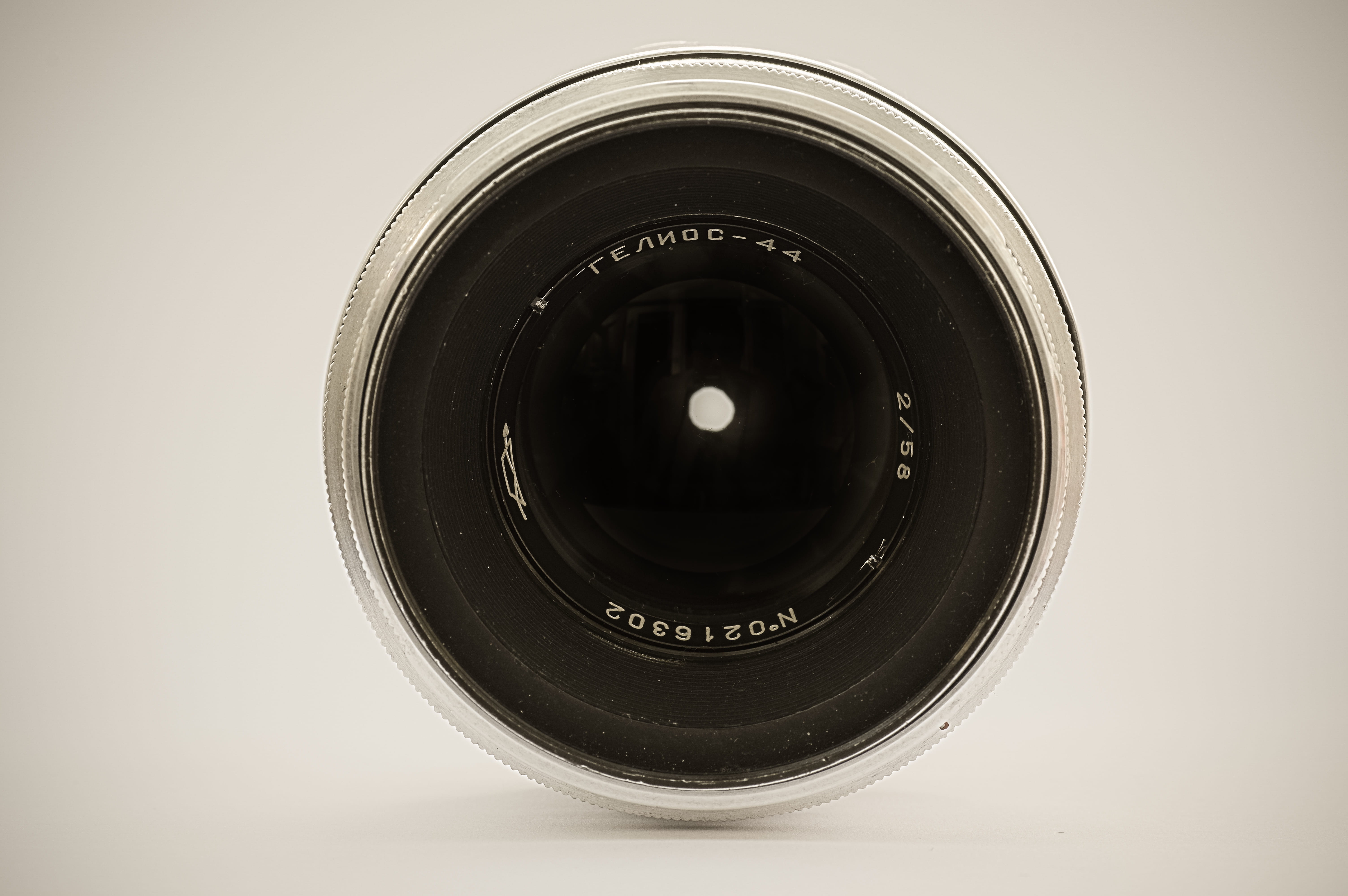 lens, technology, f16, photography themes, no people, shape, still life, camera, white background, black color, clean, geometric shape, single object, helios, HD Wallpaper