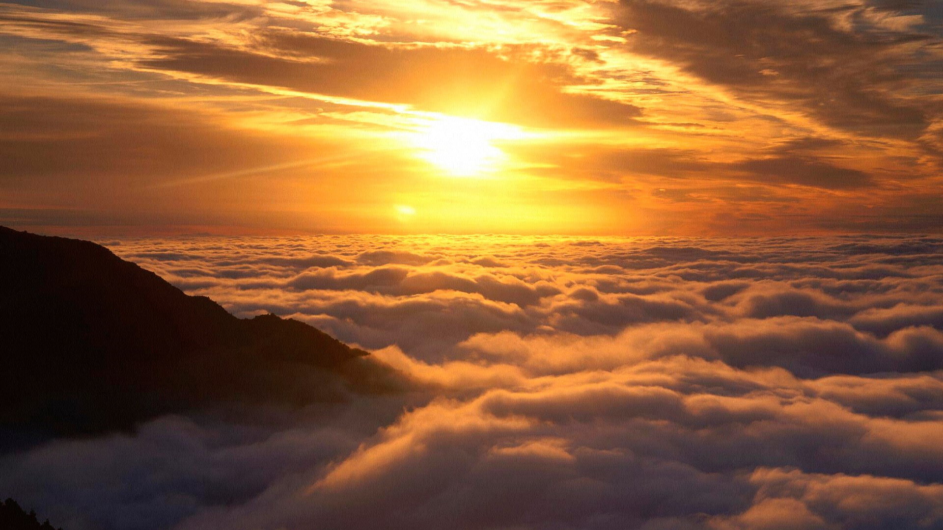 tranquil scene, sunlight, sun, bright, no people, cloudscape, sunset, majestic, awe, 1080P, sunbeam, beauty in nature, nature, idyllic, outdoors, scenics - nature, HD Wallpaper