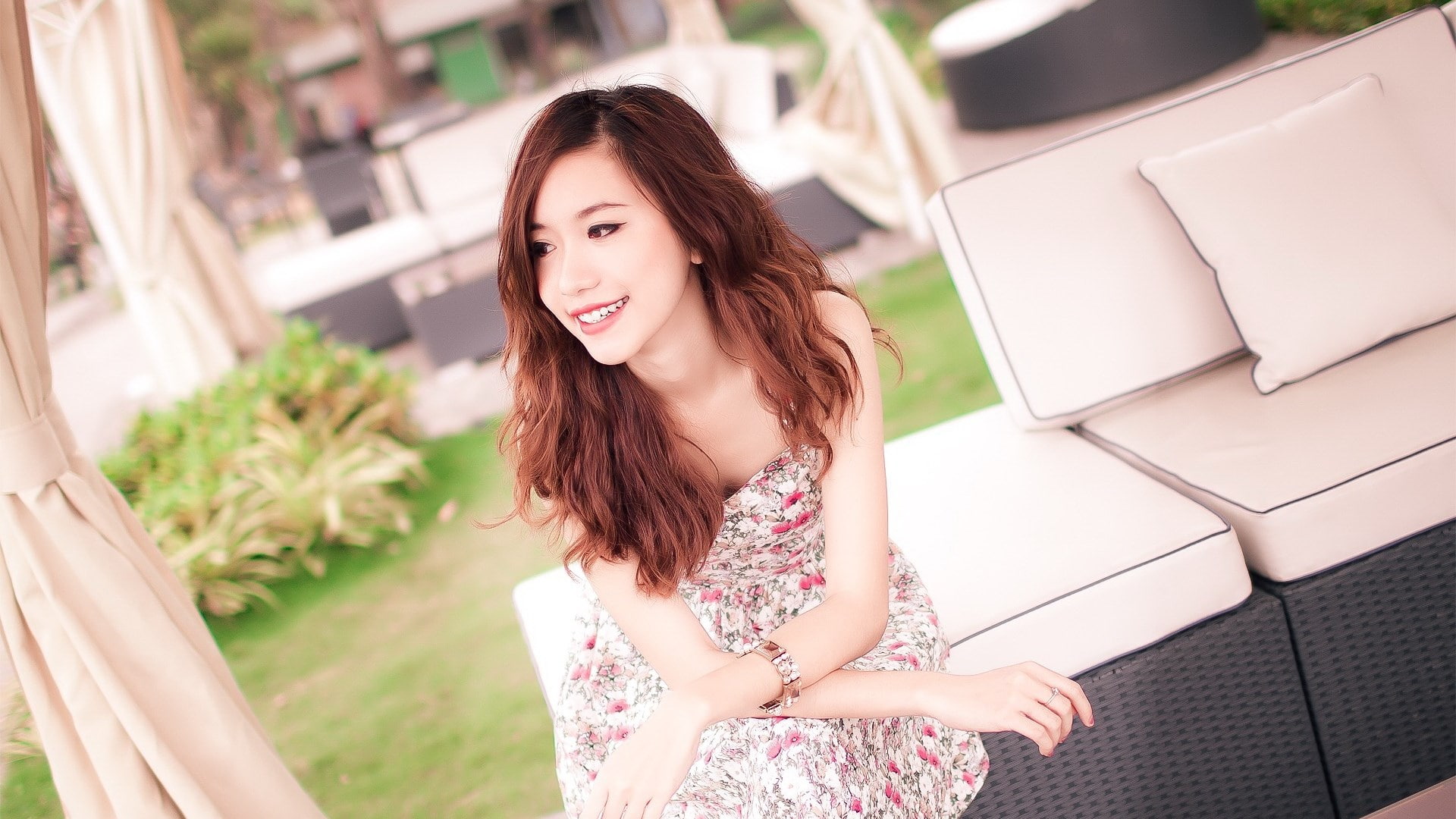 floral pattern, young women, adult, one person, hair, young adult, hairstyle, 1080P, beauty, happiness, looking at camera, long hair, smiling, emotion, HD Wallpaper