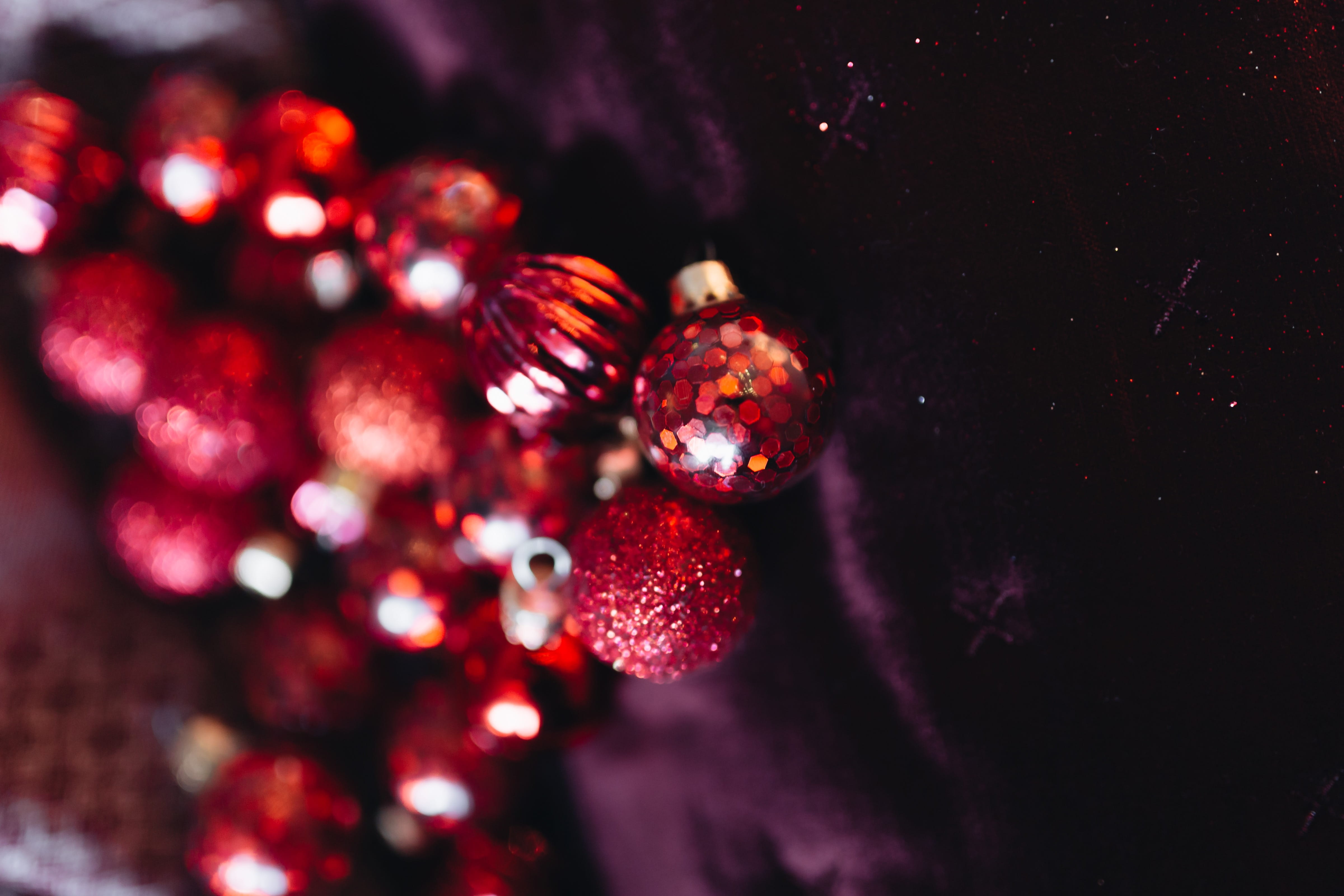 purple, food and drink, wellbeing, close-up, holidays, studio shot, black background, balls, berry fruit, food, ornaments, 4K, night, modern, decorations, HD Wallpaper