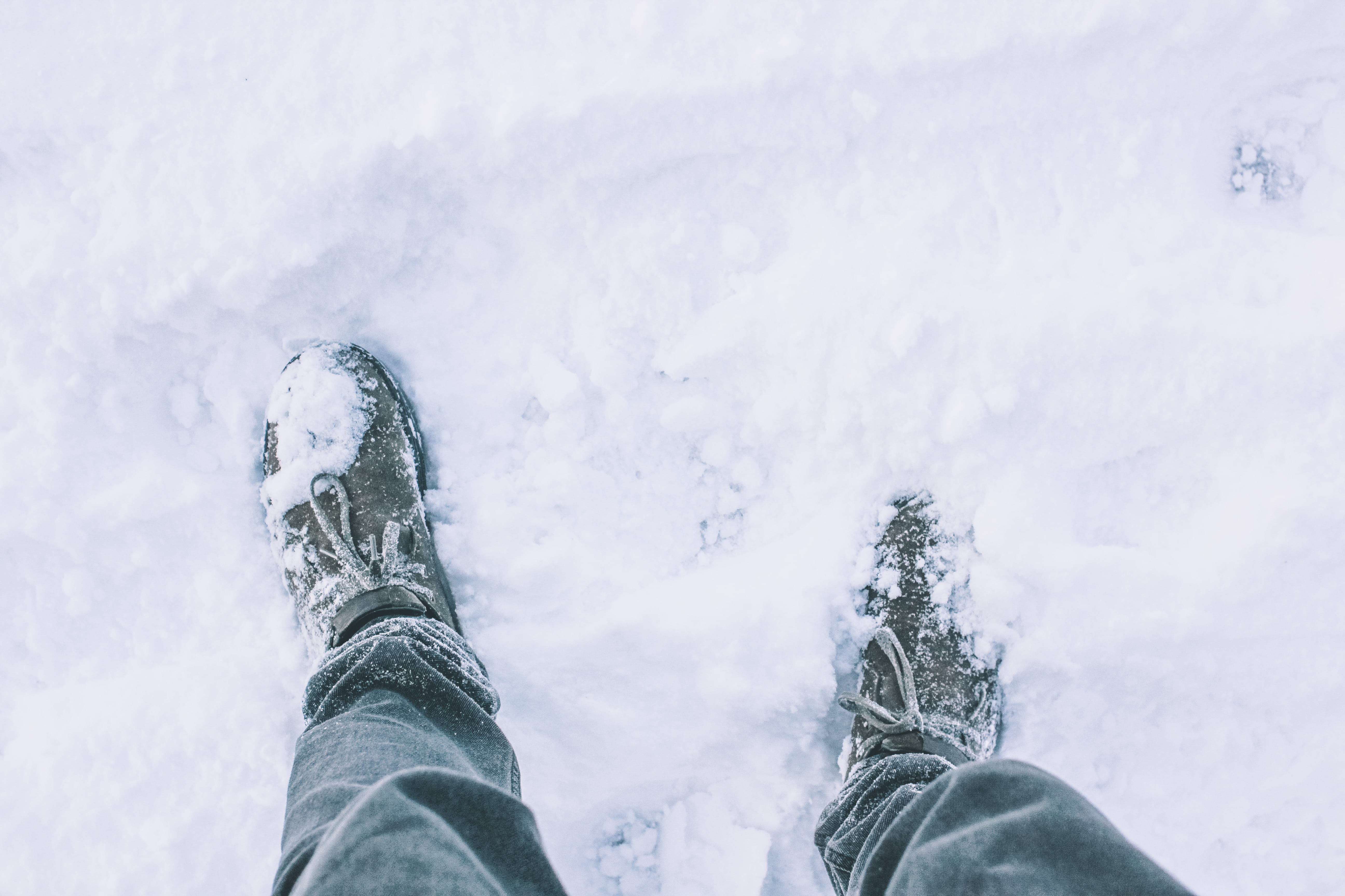 feet, outdoors, human body part, apparel, pants, unrecognizable person, clothing, shoe, one person, leisure activity, sweden, human, footwear, lifestyles, HD Wallpaper