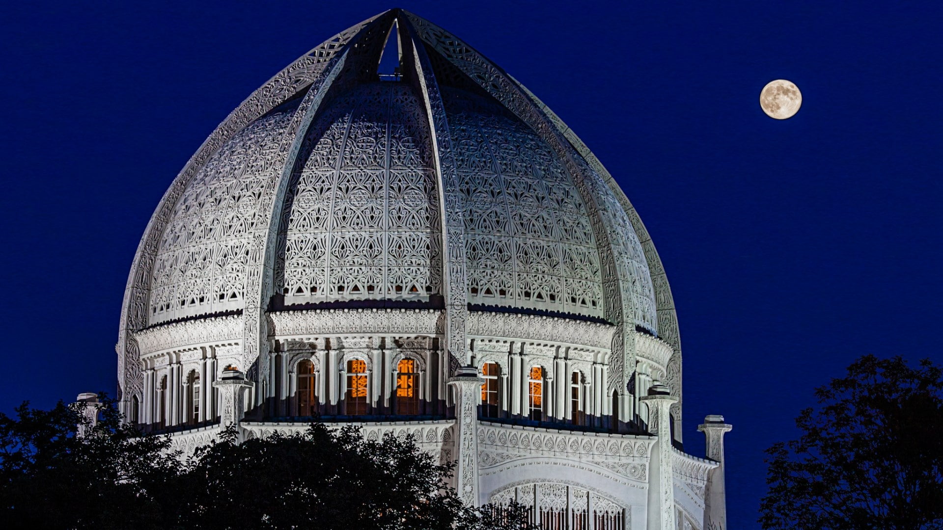 travel destinations, architecture, travel, sky, outdoors, city, dome, full moon, 1080P, bahai temple, space, moonlight, night, building exterior, built structure, HD Wallpaper