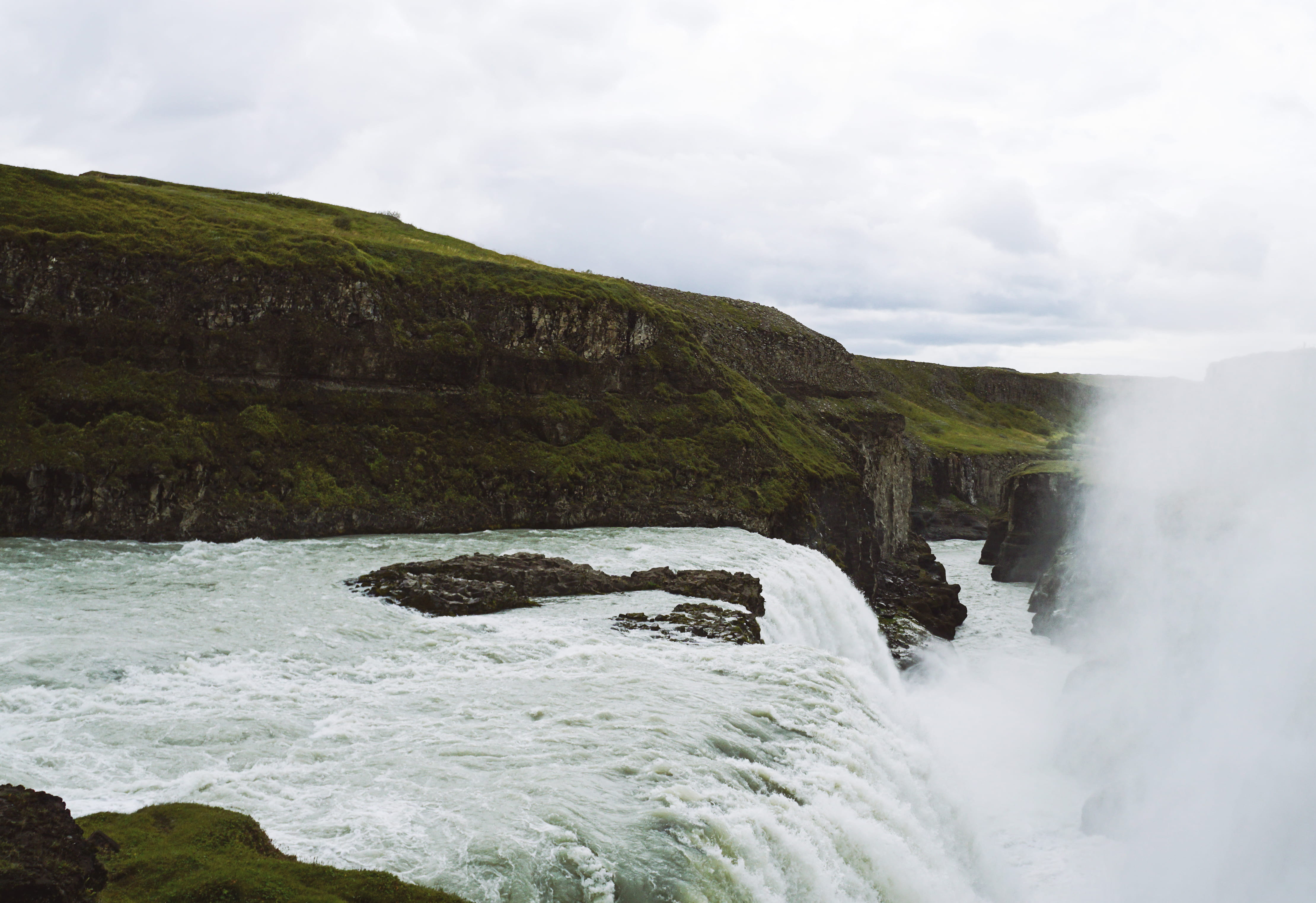 sport, waterfall, no people, cloudy, motion, landscape, scenics - nature, sea, splash, flowing water, near, hill, 4K, rock, grass, environment, rock - object, HD Wallpaper