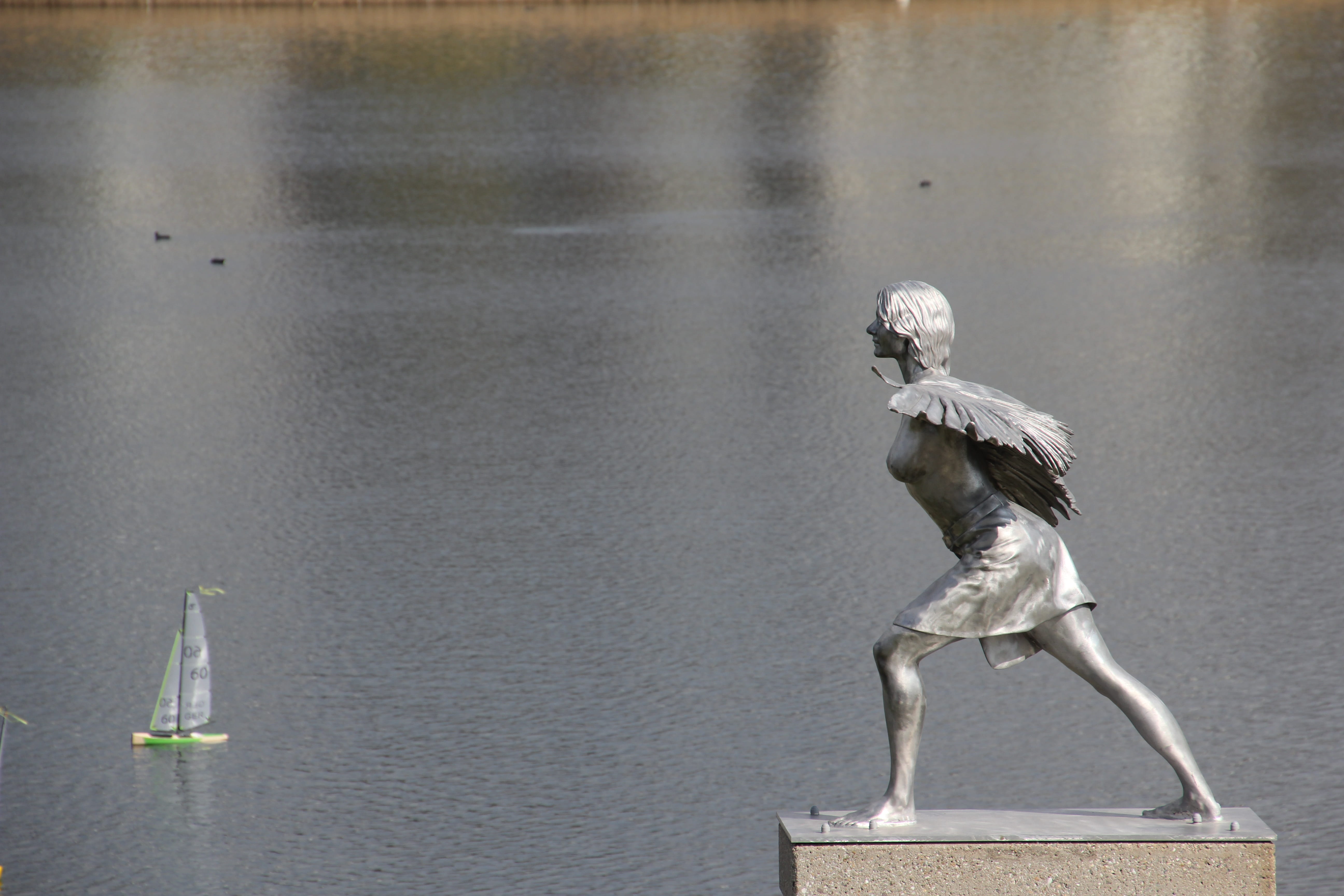daytime, dortmund, male likeness, focus on foreground, statue, Phoenix Lake, body, representation, Sculpture, vertebrate, animal themes, nature, lake, 5K, HD Wallpaper