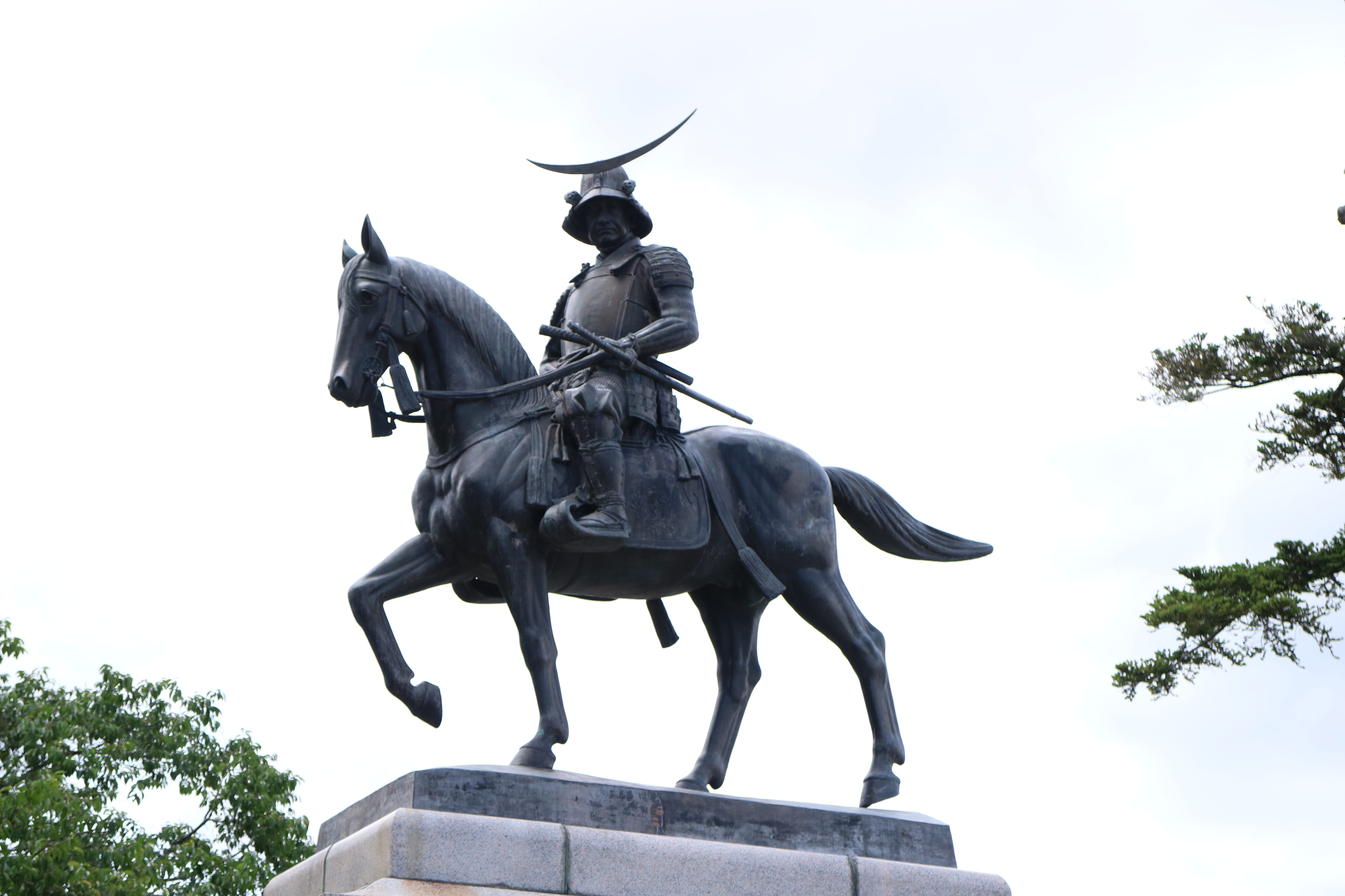 Date Masamune, human representation, nature, representation, horseback riding, male likeness, outdoors, Statue, no people, history, sky, art and craft, HD Wallpaper