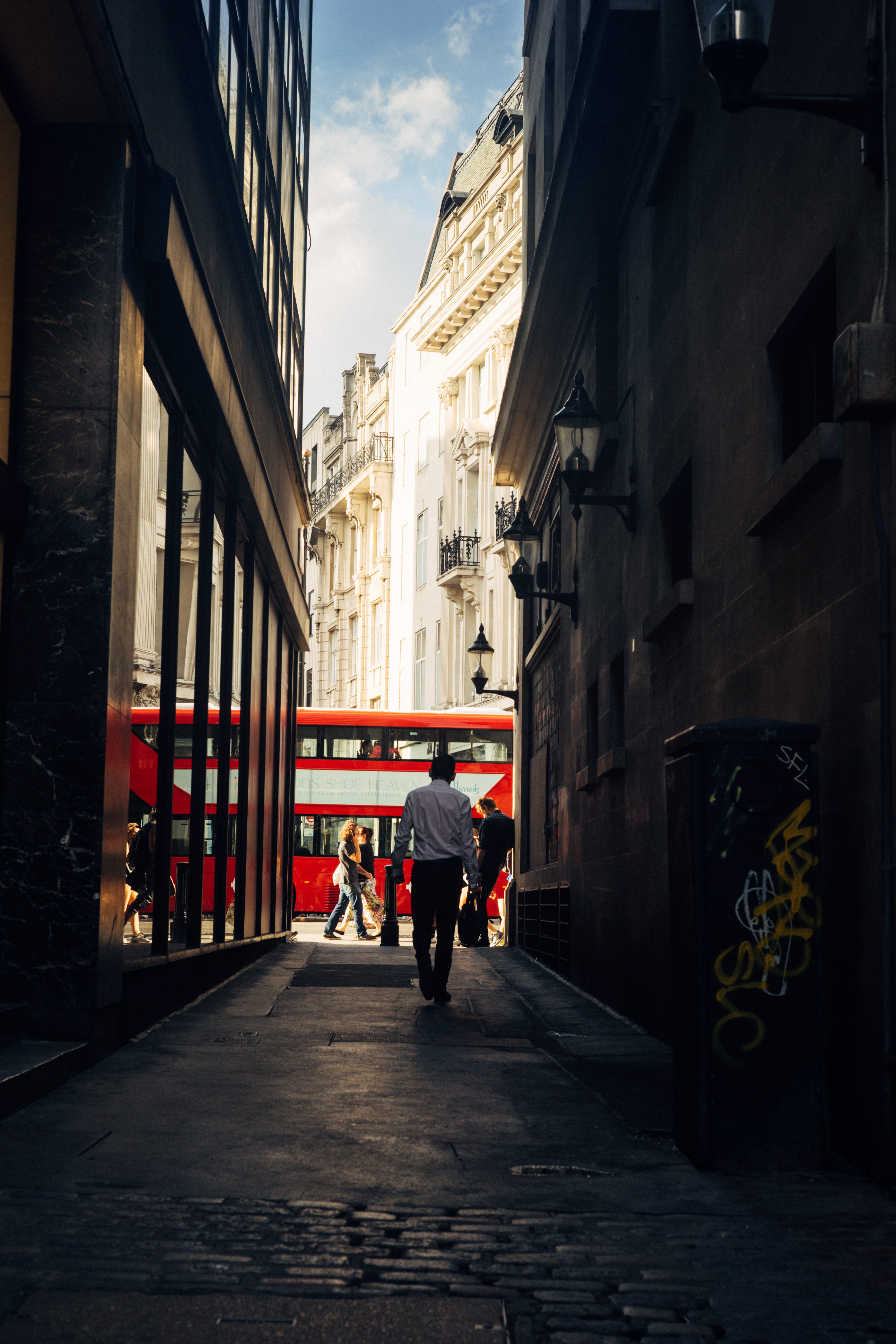 real people, the way forward, street, dress, person, sky, bus, follow, architecture, day, cloud, alleyway, 5K, built structure, adult, urban, alley, red, Phone HD Wallpaper
