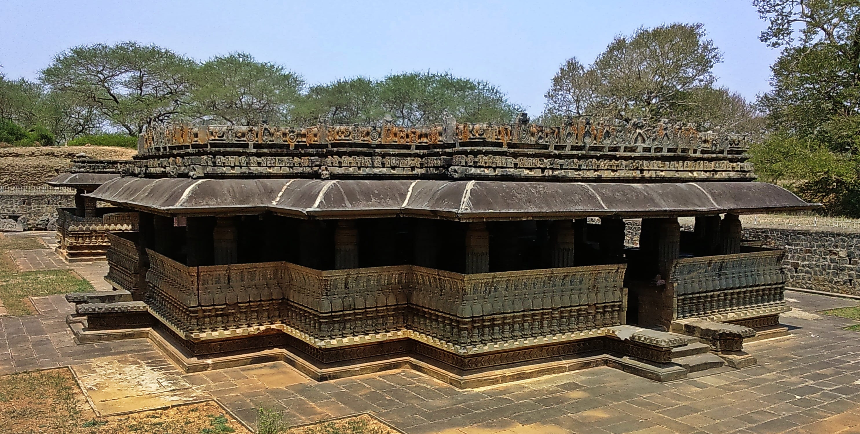 hinduism, god, 2K, nagareswara, Temple, city, architecture, sculpture, roof, traditional, historical, travel destinations, sunlight, building, the past, HD Wallpaper