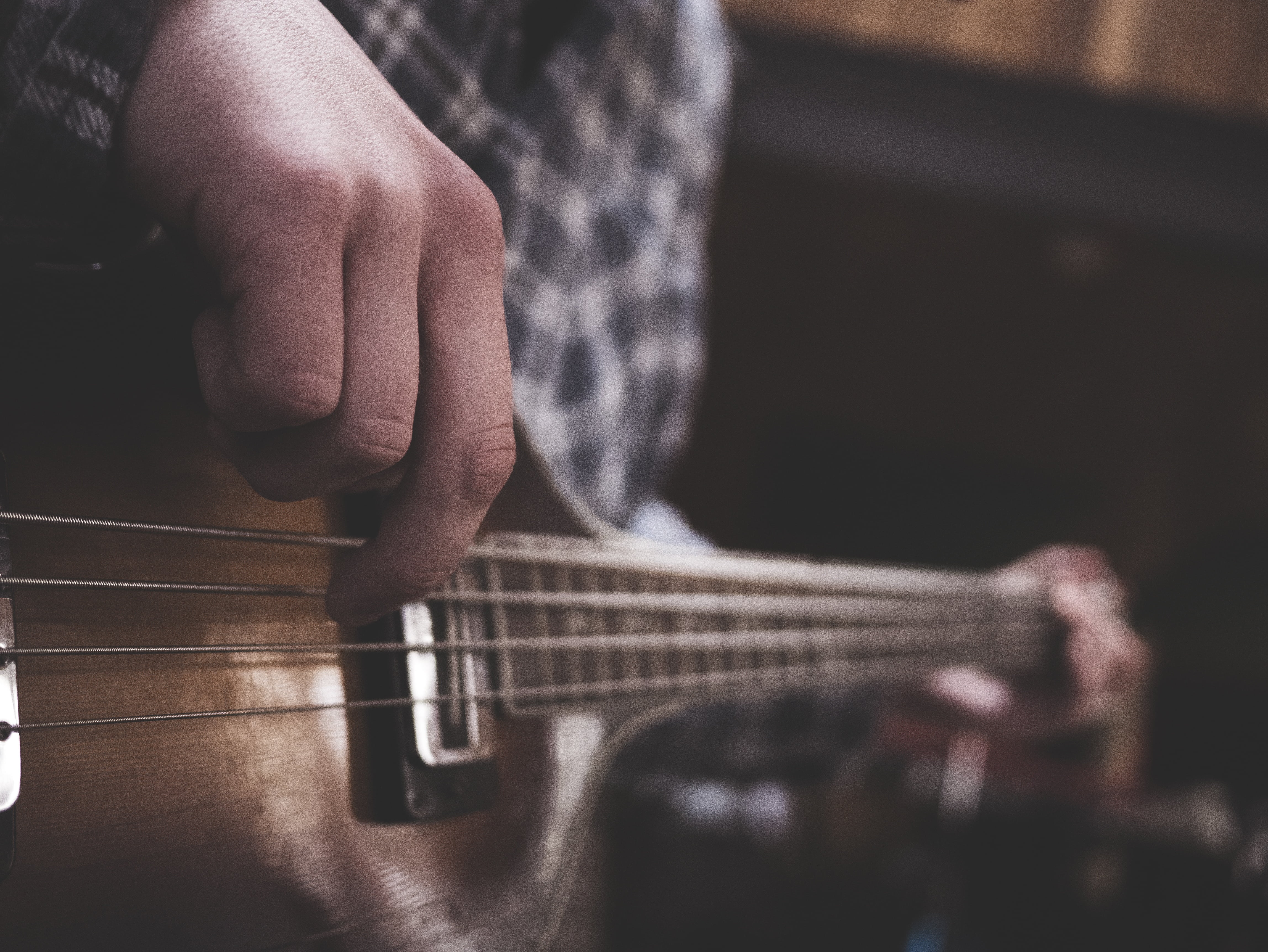 still, musical instrument string, music, people, musical equipment, instrument, brown, bokeh, body part, guy, string instrument, guitar, man, performance, HD Wallpaper