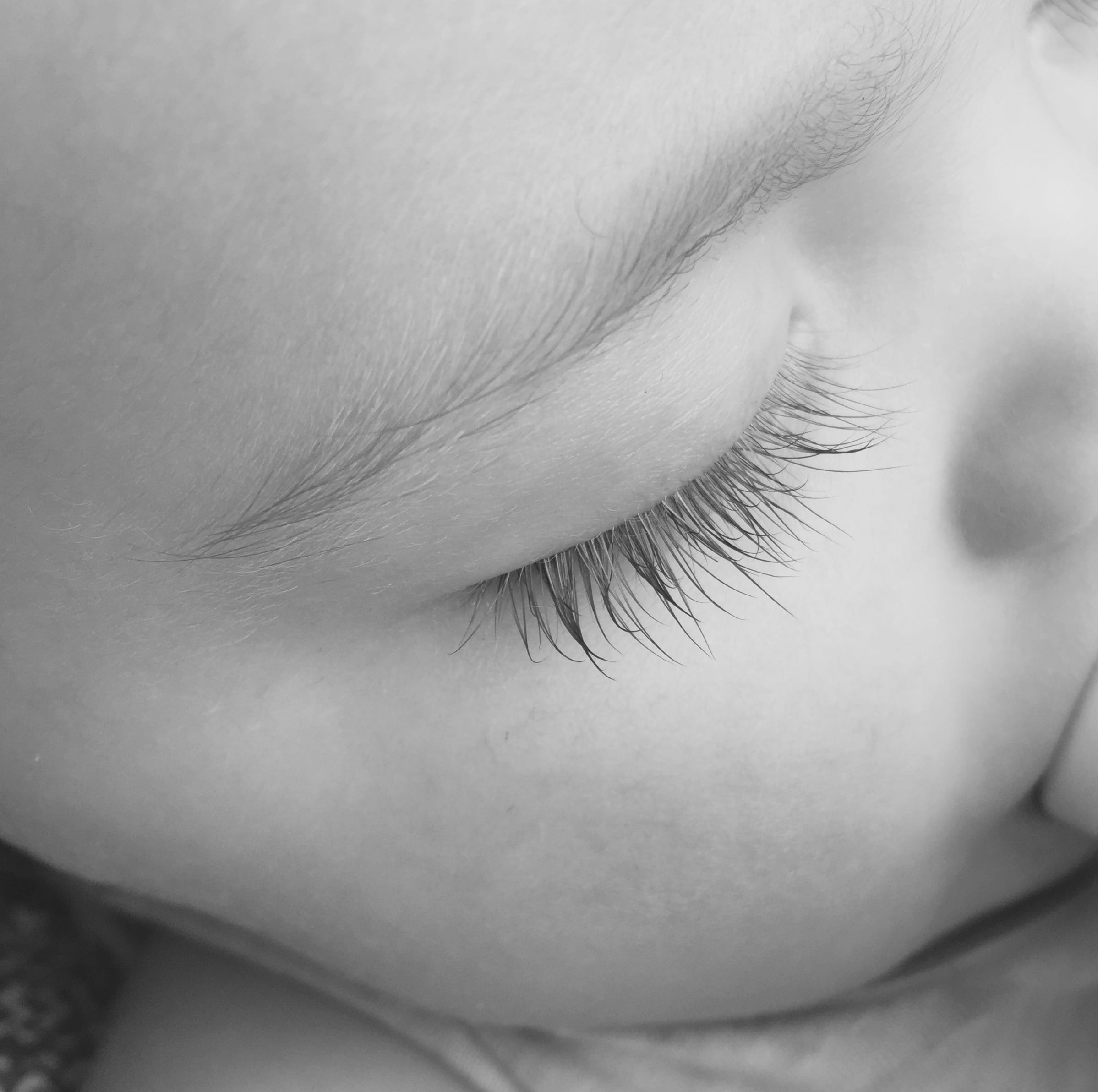 see, human body part, child, girls, contemplation, white, beauty, human face, grey, eyebrow, human skin, lullabies, skin, bedtime, eyelashes, gift, grandson, HD Wallpaper