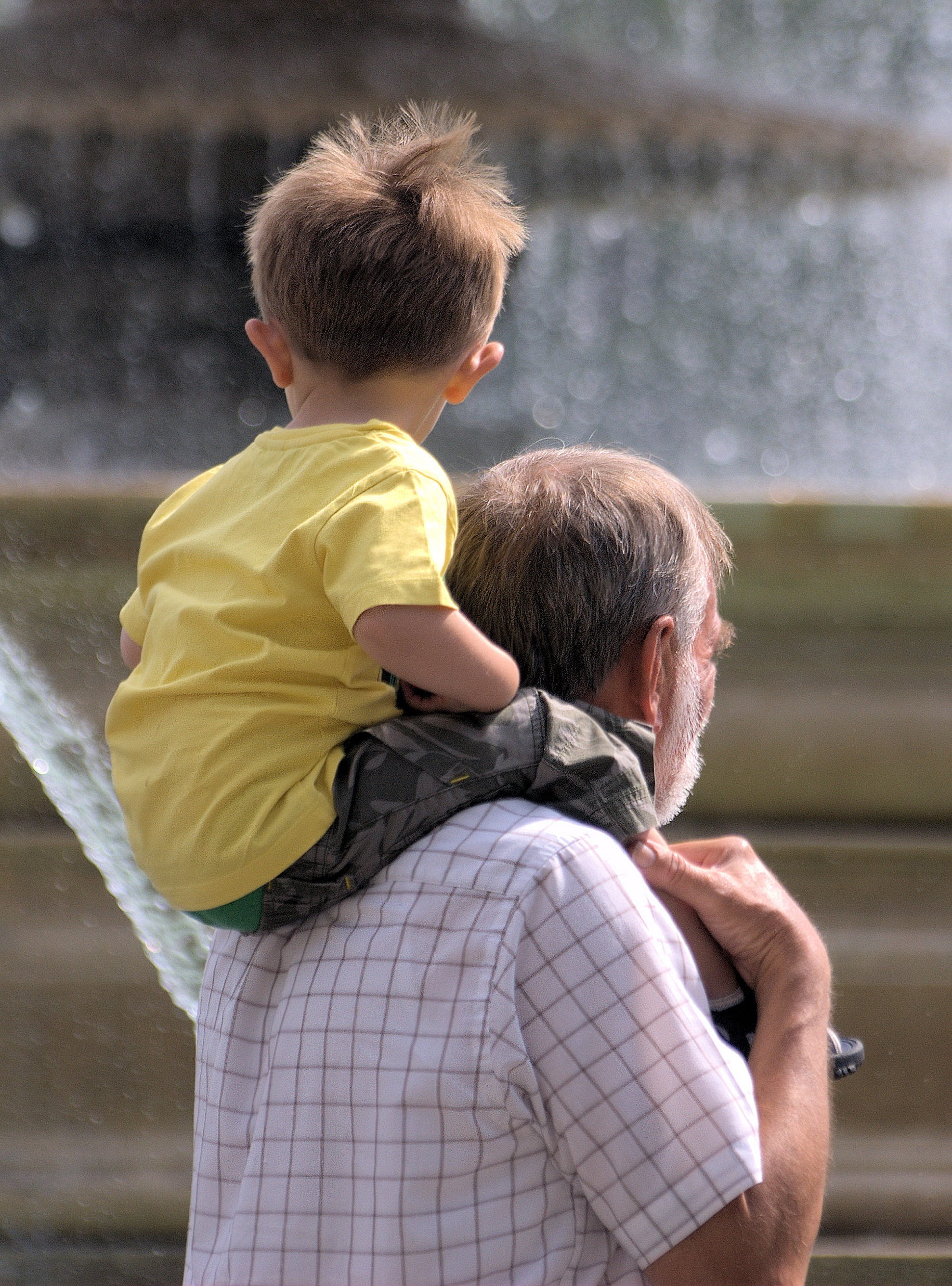love, lifestyles, boy, outdoors, 1080P, child, T-shirt, t, men, man, grandson, bonding, real people, carried, sitting, males, grandfather, father, happy, Phone HD Wallpaper