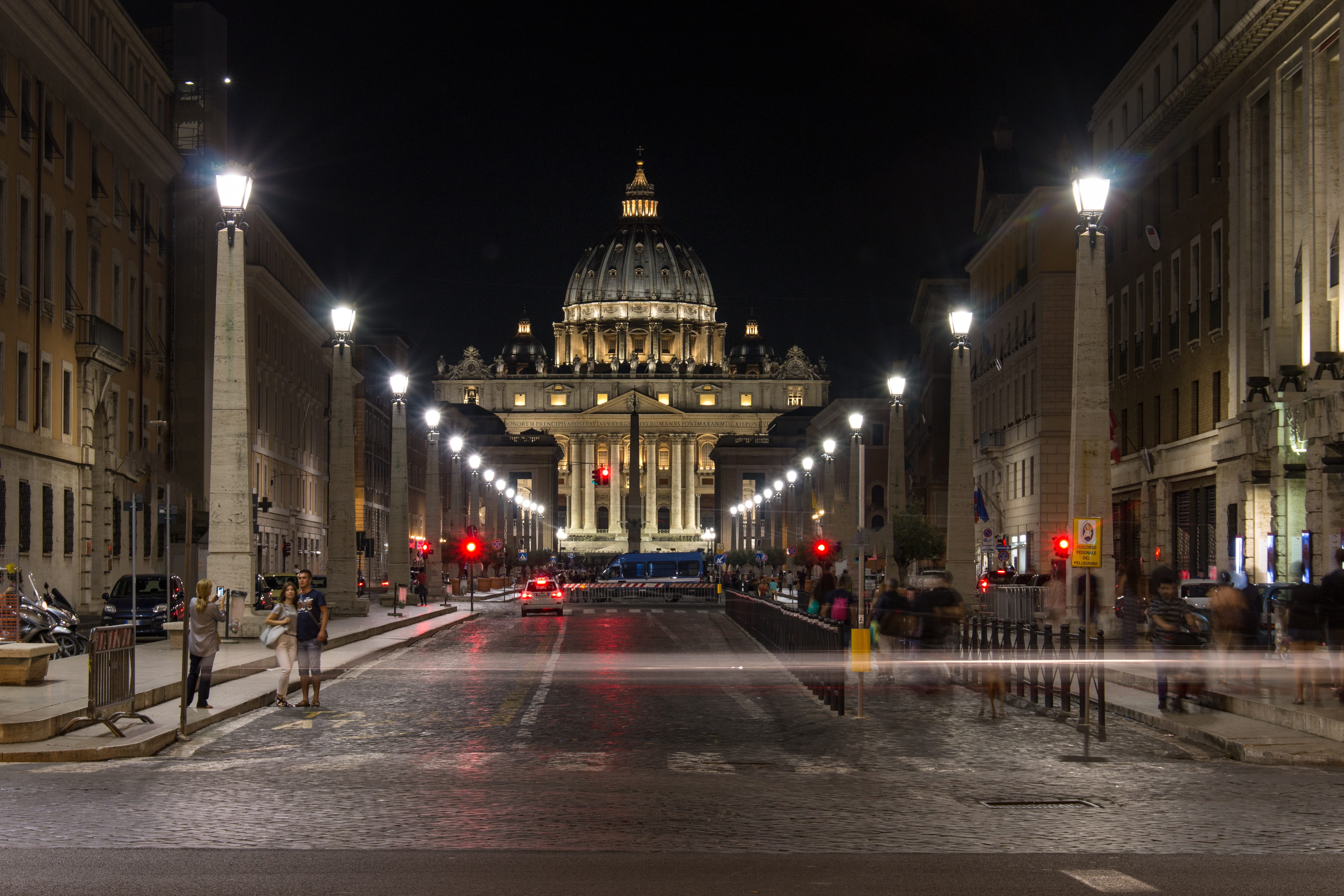 city, street light, castle, architecture, overview, 5K, prayer, london - England, moon, pope, travel destinations, time, panorama, vatican, europe, mood, HD Wallpaper