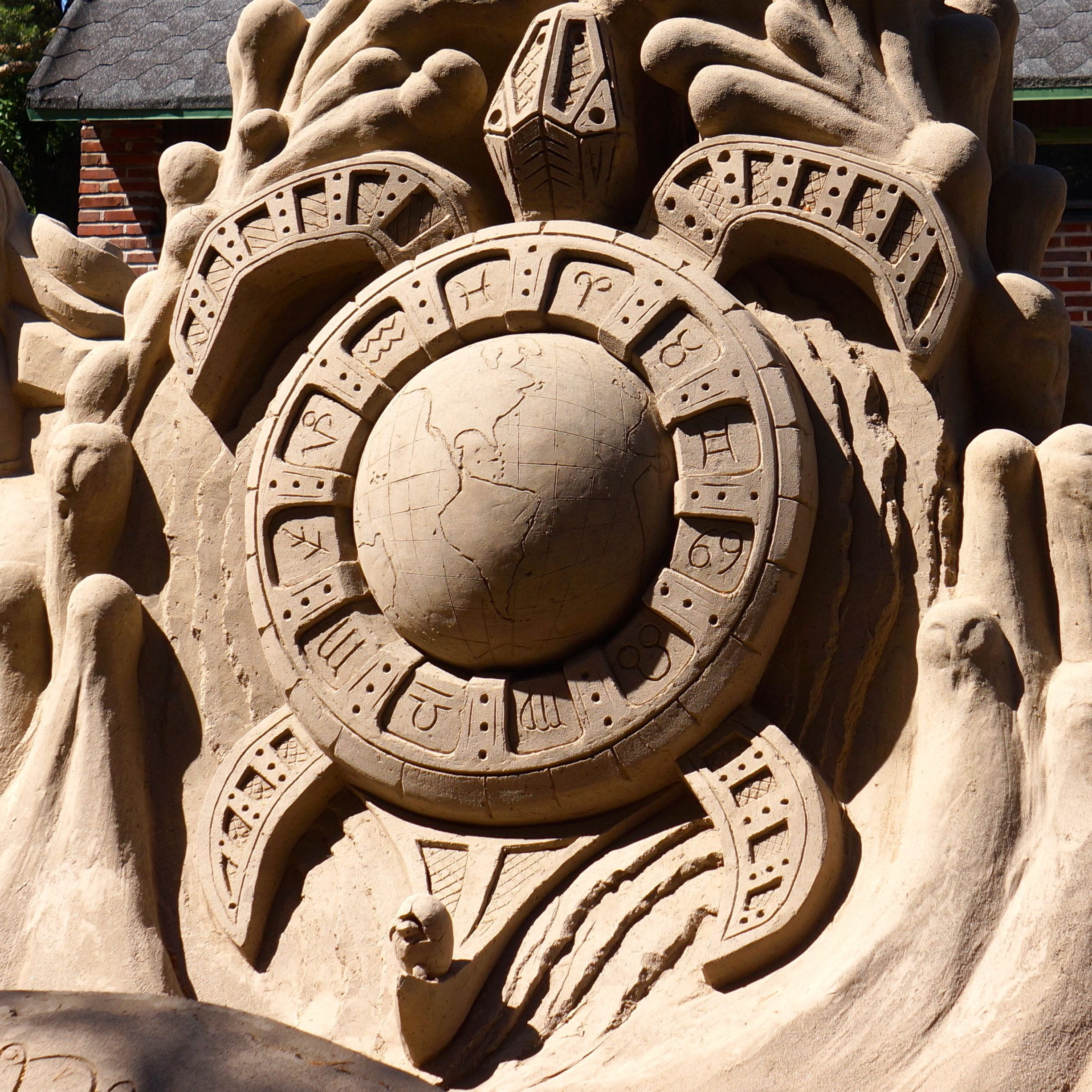 accuracy, clock, 1080P, sand sculpture, sand, creativity, communication, number, nature, pattern, no people, sunlight, outdoors, close-up, minute hand, Phone HD Wallpaper