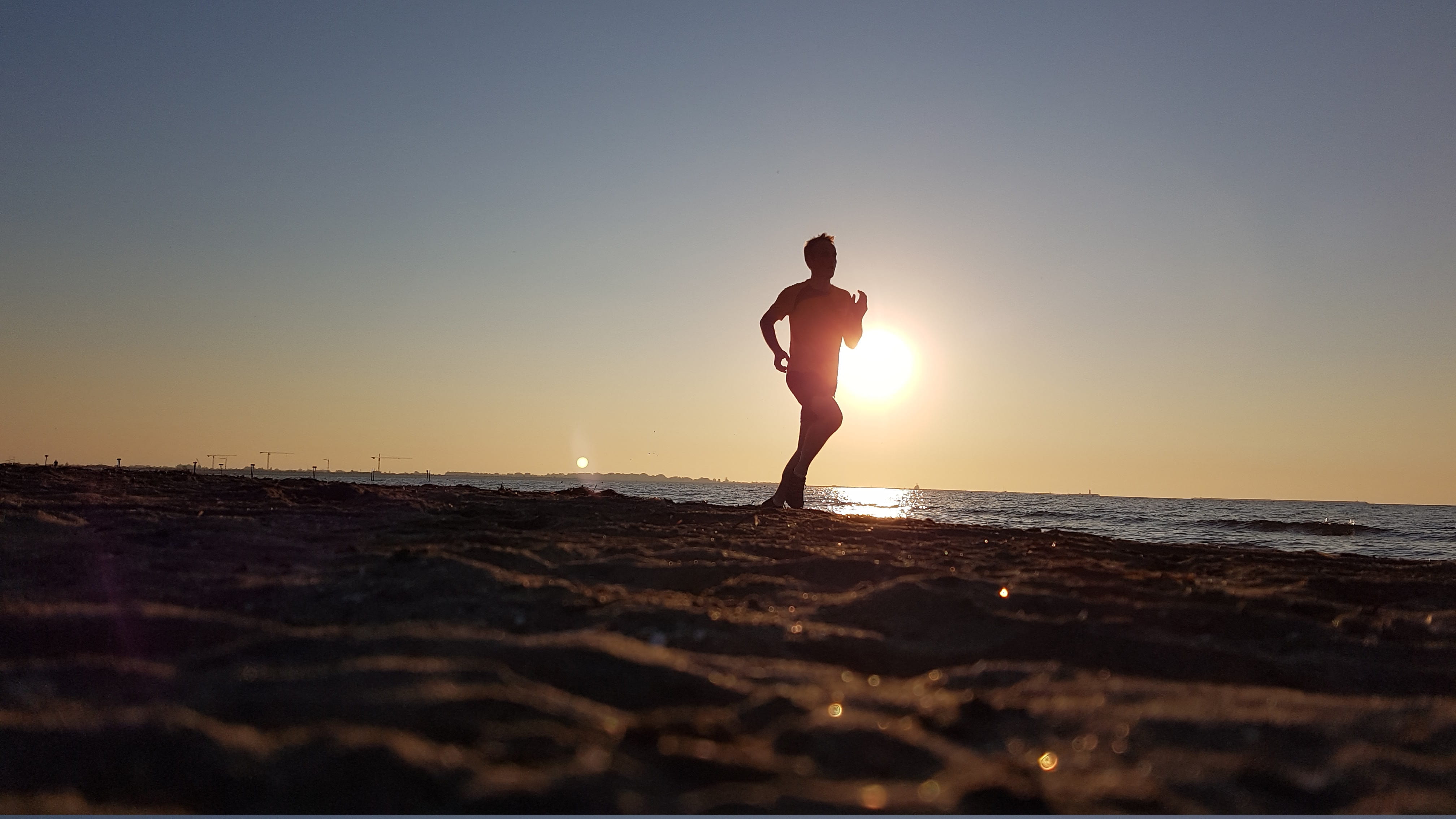 run, sunrise, standing, water, full length, clear sky, land, outdoors, sunset, copy space, sunlight, 4K, lifestyles, beauty in nature, back lit, leisure activity, HD Wallpaper