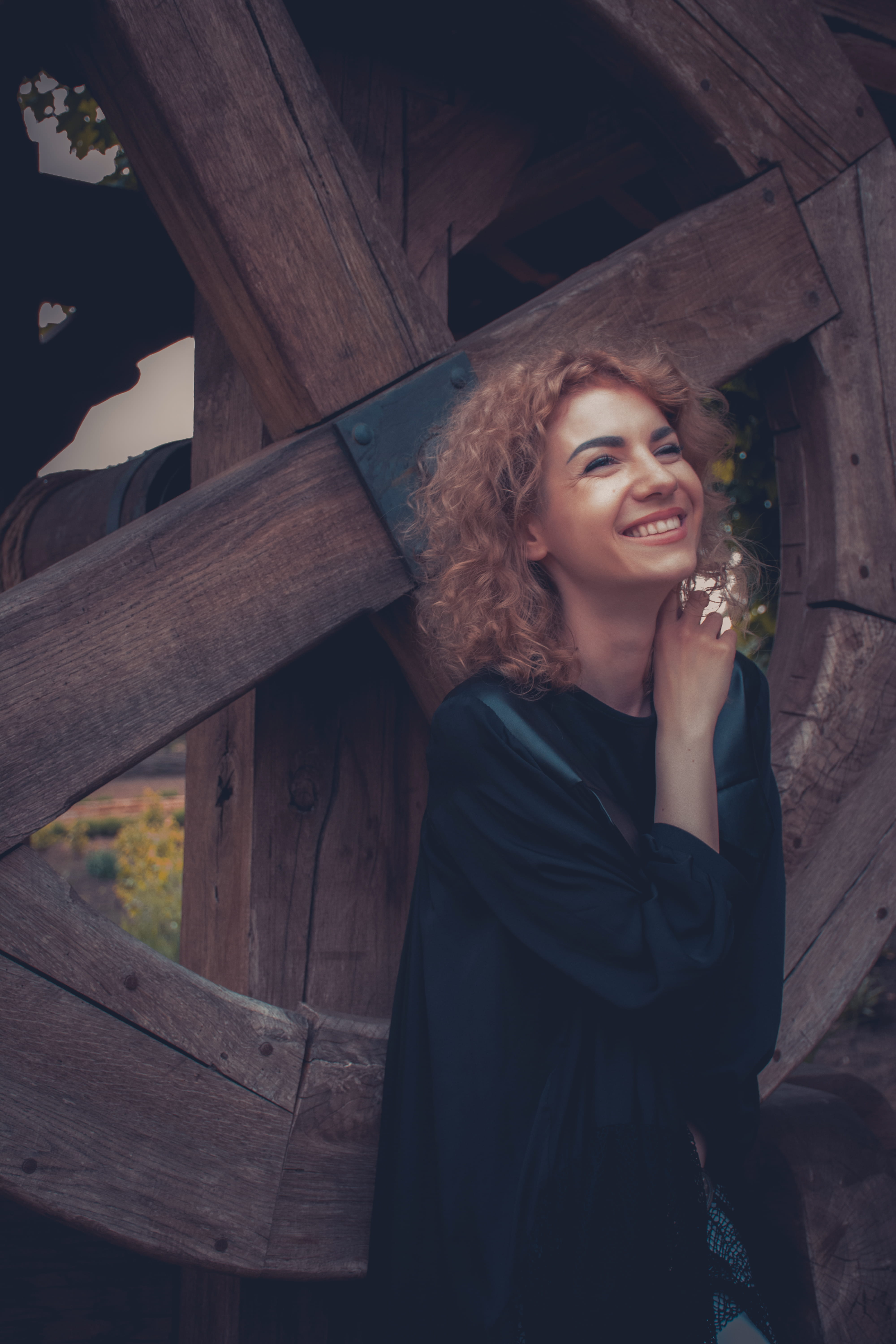 rural, 5K, smiling, hairstyle, child, one person, happiness, beautiful woman, smile, casual clothing, hair, looking at camera, females, wood - material, Phone HD Wallpaper