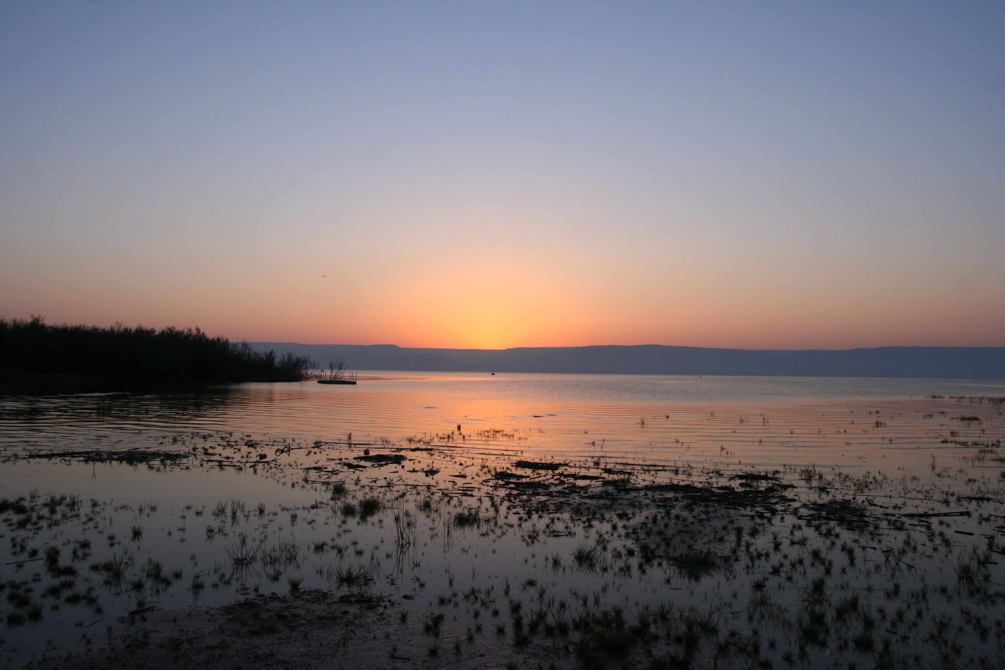 Sea Of Galilee, horizon over water, low tide, Sunrise, sea, sun, golden, tranquil scene, tourism, Israel, tranquility, non-urban scene, horizon, Lake, morning, HD Wallpaper