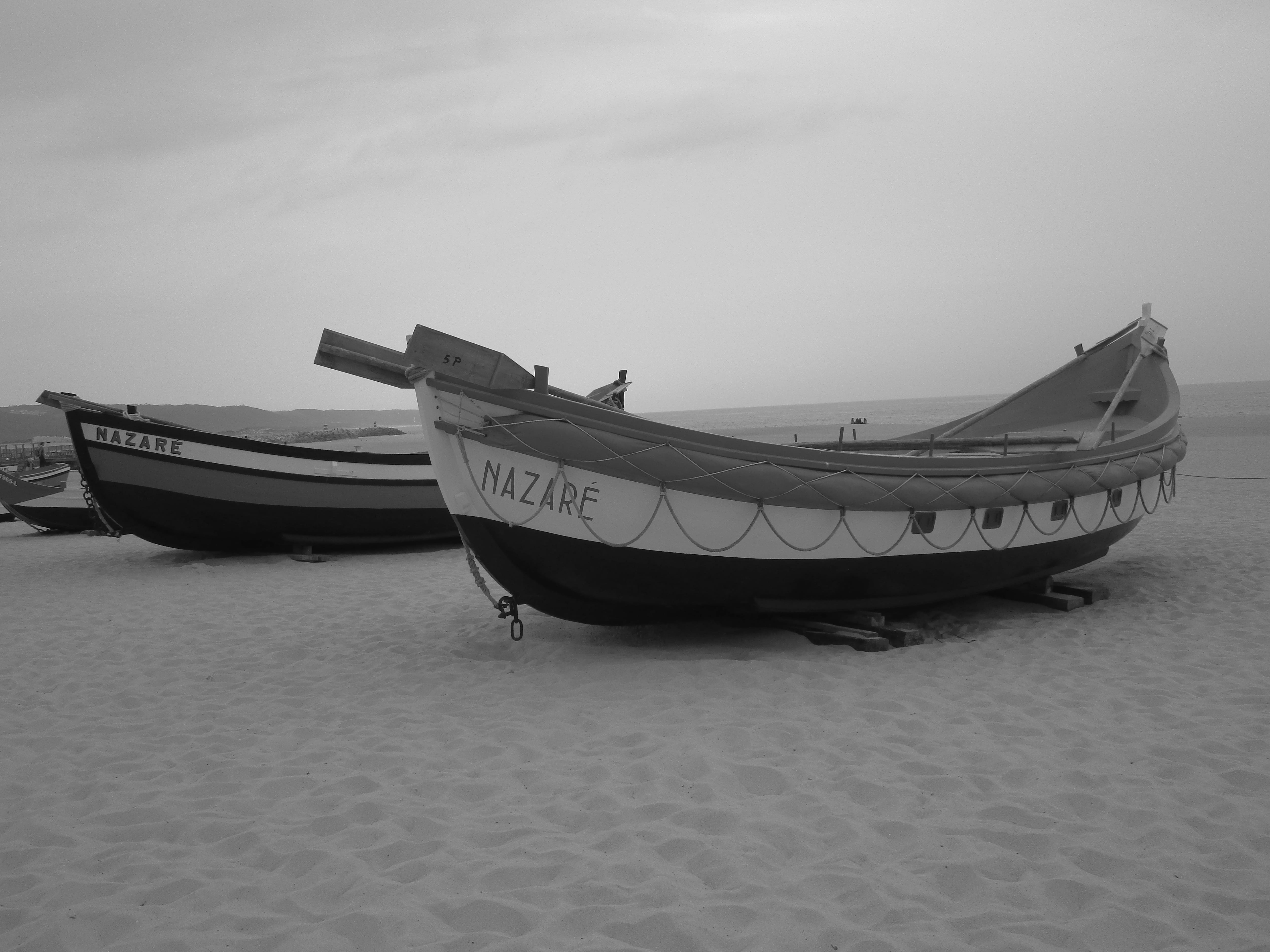 water, two, sand, transportation, seashore, watercraft, mode of transportation, boat, 5K, beauty in nature, sea, Nazaré, scenics - nature, fishing boat, HD Wallpaper