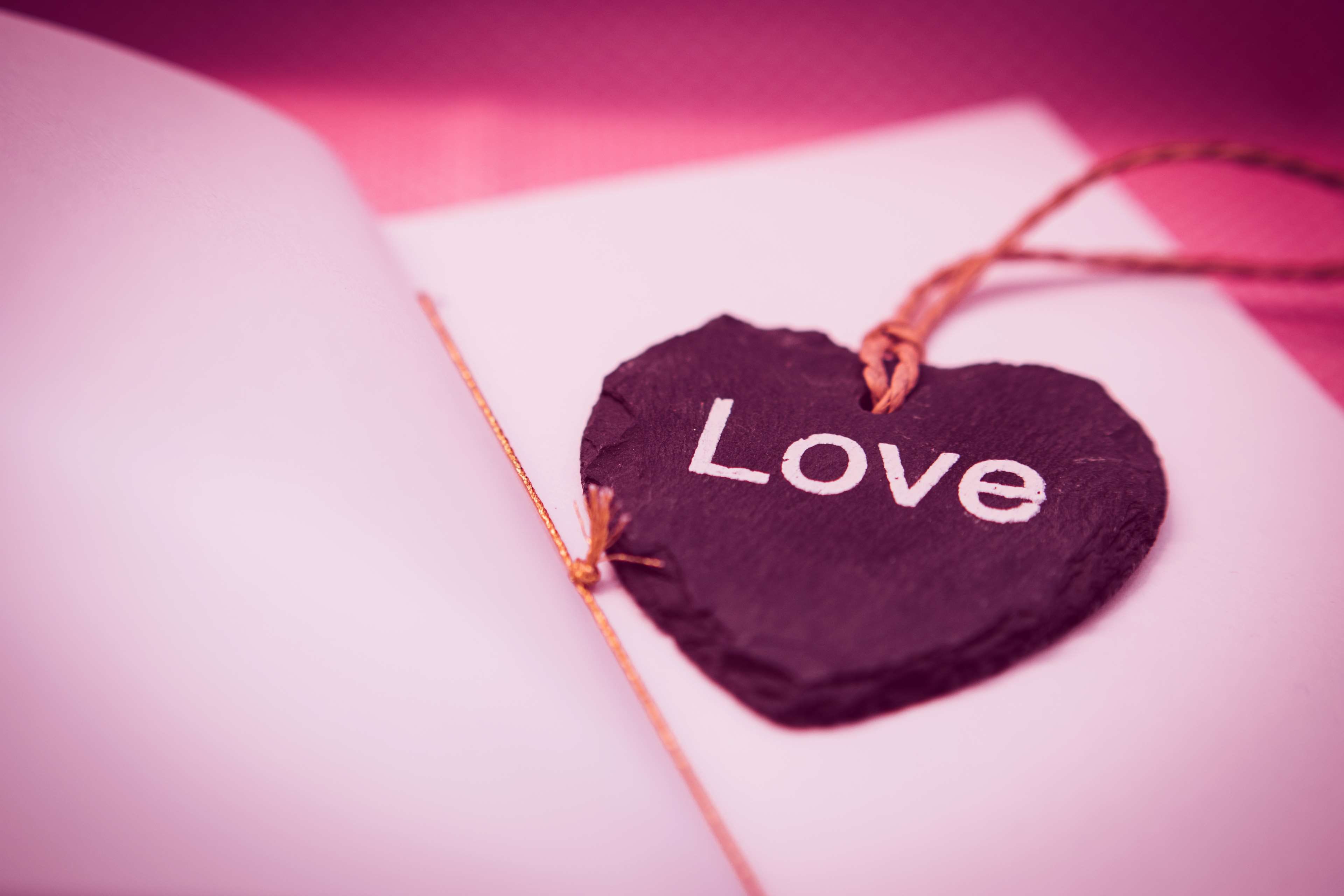 communication, gift, valentines day - holiday, 4K, emotion, still life, copy space, pink color, message, art, book, text, love, heart shape, single object, HD Wallpaper