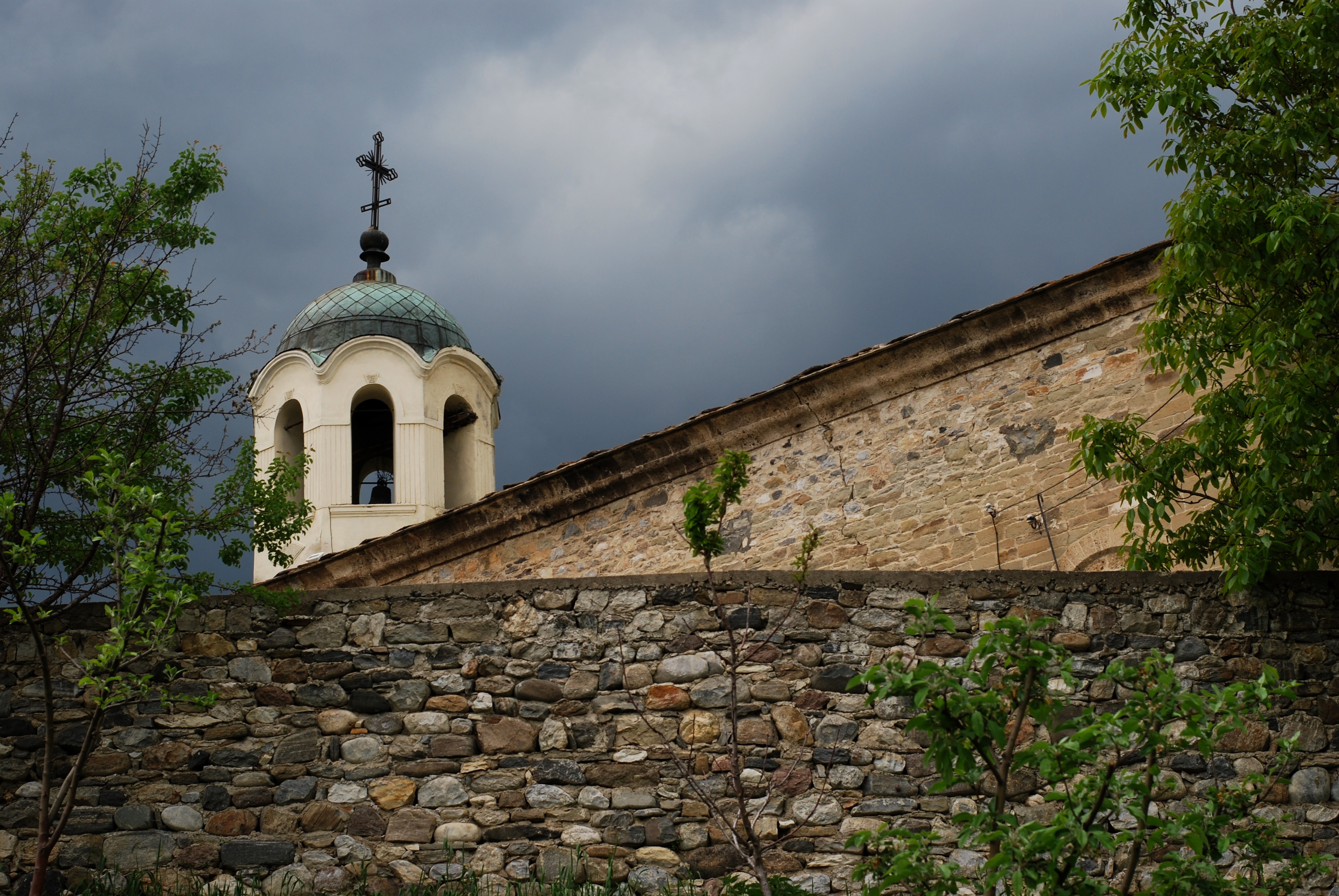 nature, cloud - sky, stone wall, building, wall, architecture, outdoors, spirituality, place of worship, orthodoxy, building exterior, history, stone, belief, HD Wallpaper