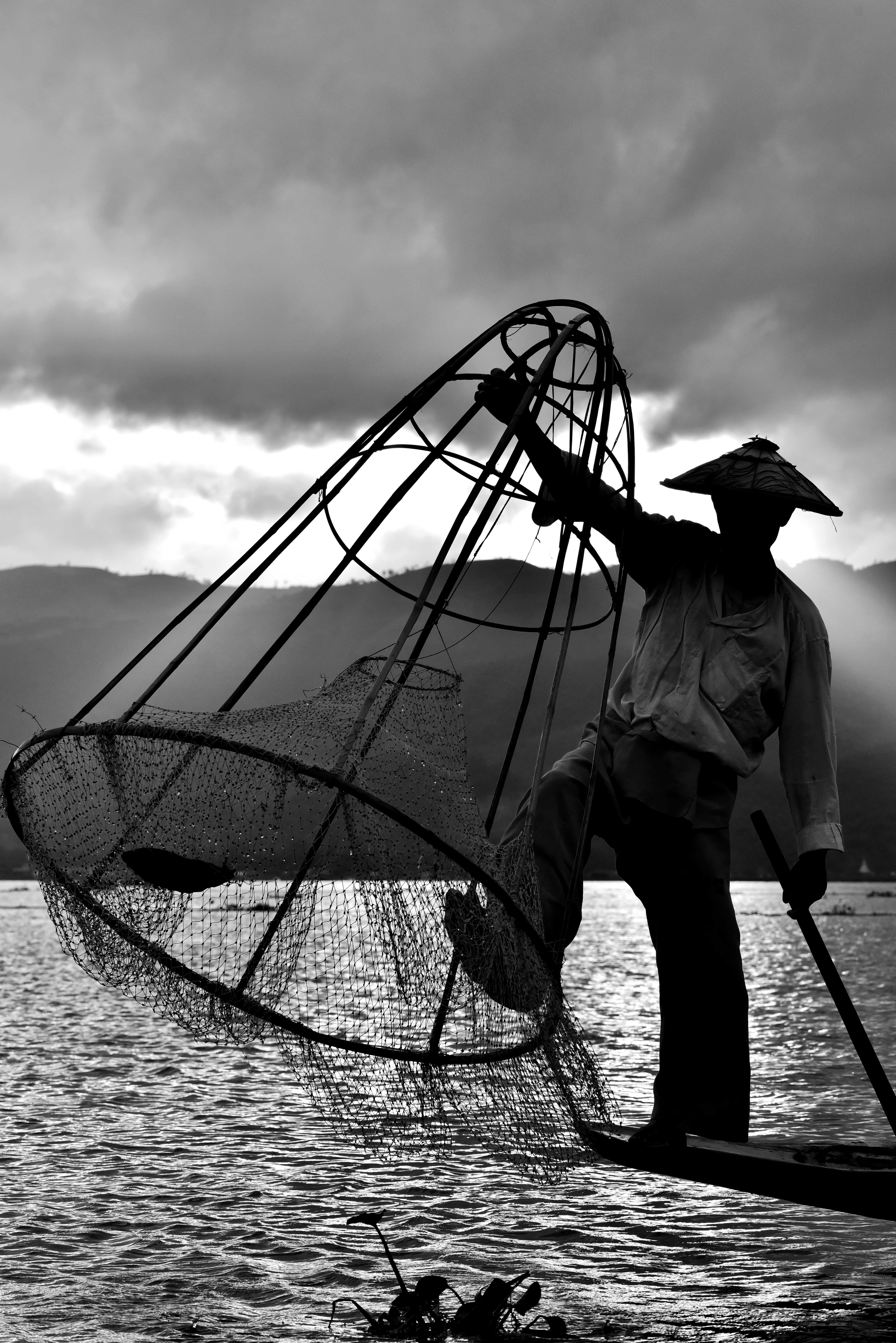 nature, cloud - sky, real people, full length, black and white, water, sky, asia, outdoors, fishing, fishing net, fishing industry, waterfront, inle lake, Phone HD Wallpaper