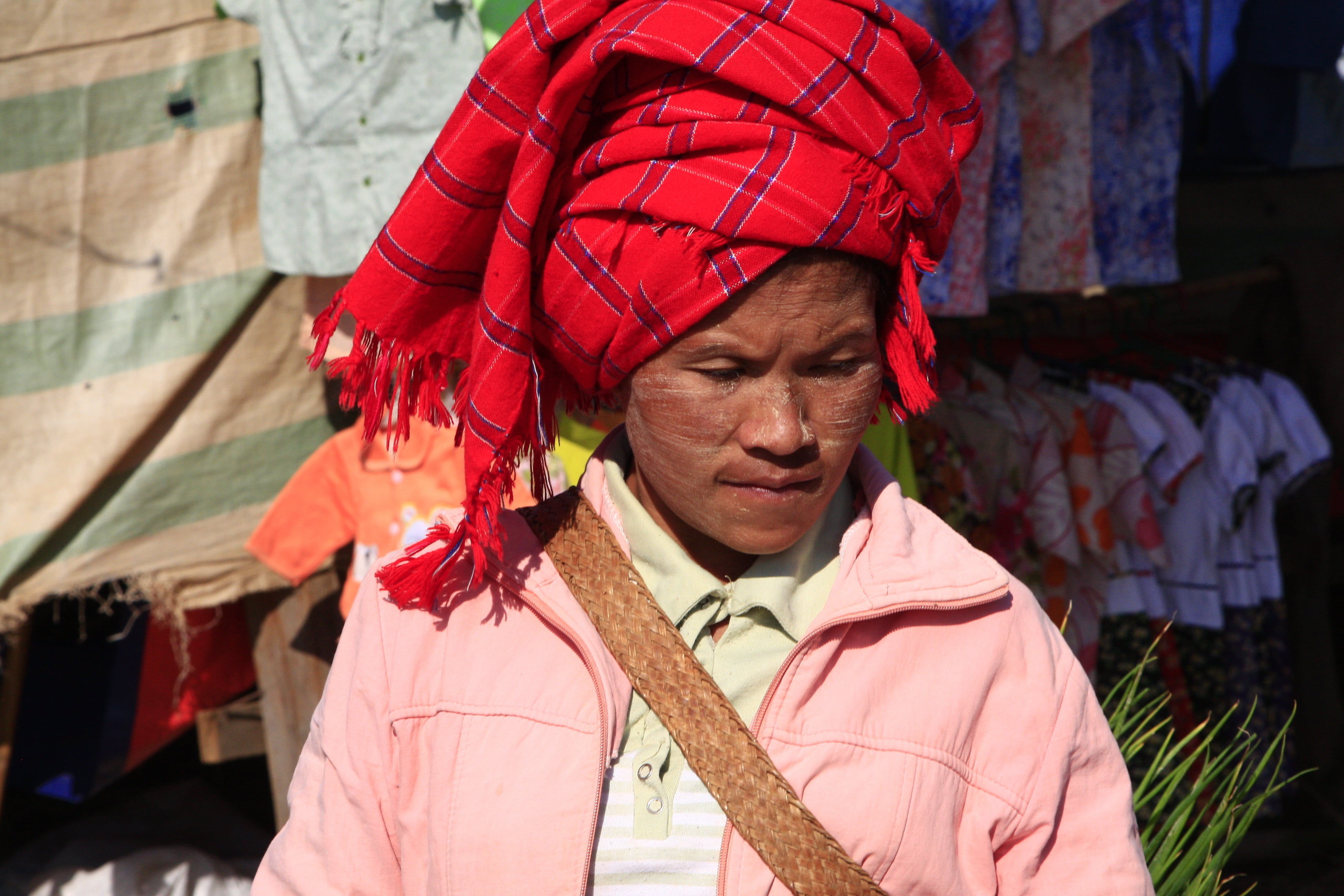 myanmar, one person, market, real people, looking, clothing, adult, men, front view, waist up, portrait, inle lake, focus on foreground, mature men, mature adult, HD Wallpaper