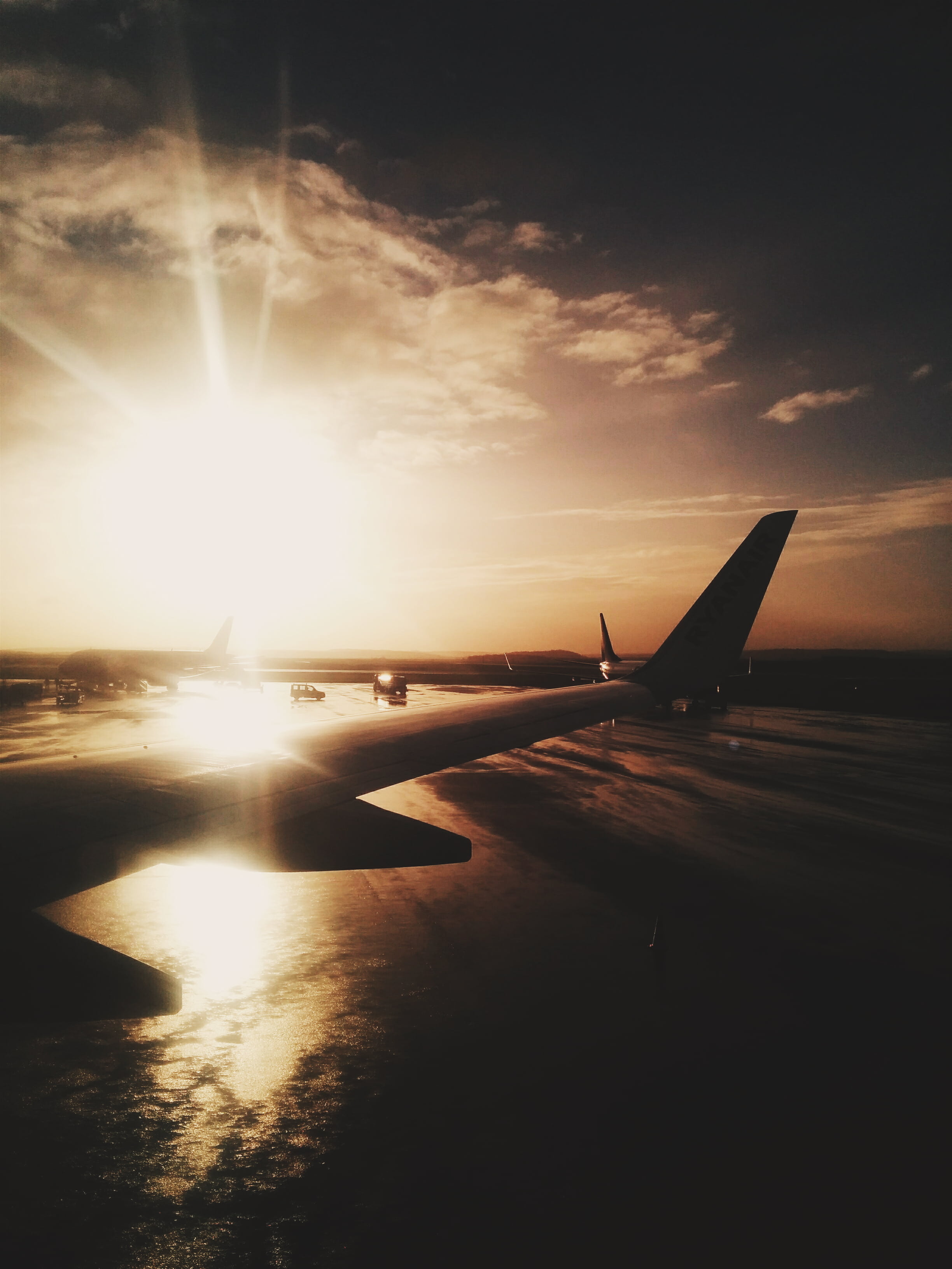 sunbeam, cloud, air vehicle, photography, sun, 2K, lens flare, water, planes, air, sunlight, transportation, airplane, outdoors, golden, travel, car, scenics - nature, Phone HD Wallpaper