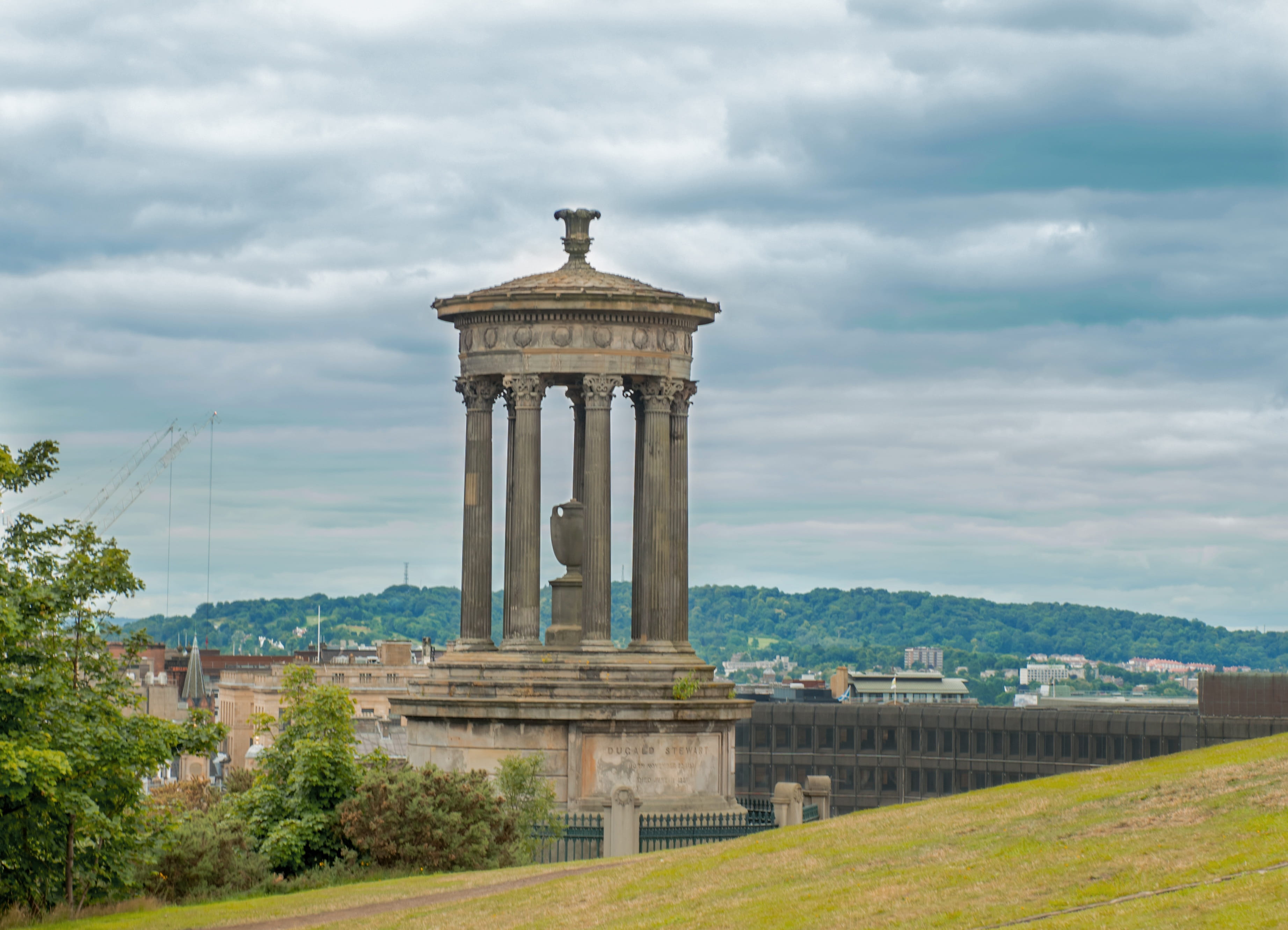 the past, Hill, no people, ancient civilization, building exterior, architectural column, 2K, travel destinations, pillar, city, old, nature, built structure, HD Wallpaper