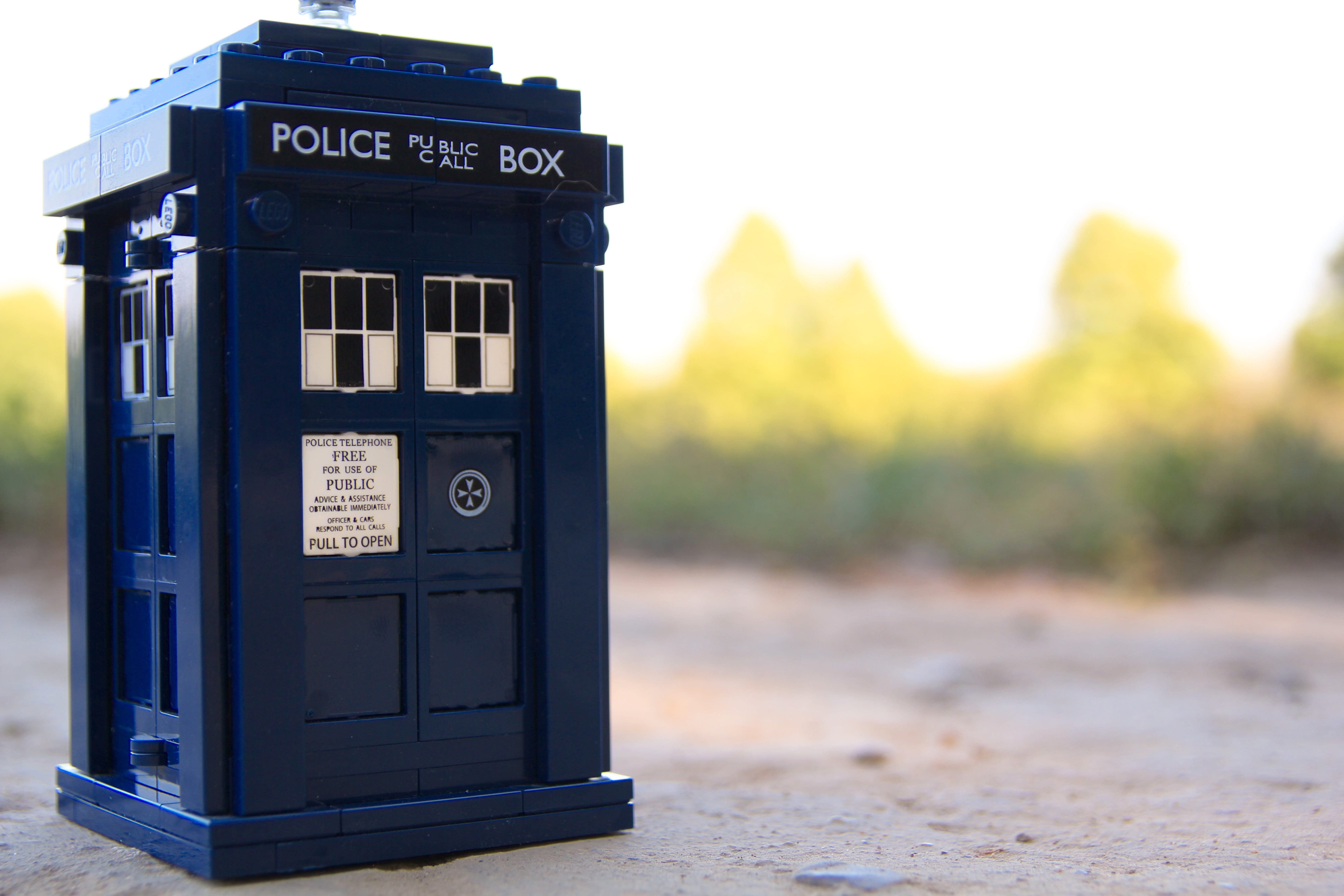 text, bbc, doctor who, retro styled, fuel pump, western script, communication, universe, old, police, no people, traveler, day, architecture, nature, english, HD Wallpaper