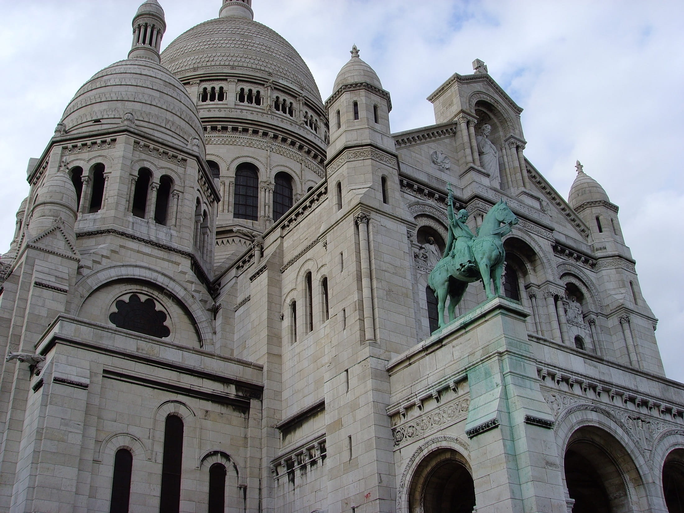 sacre coeur basilica, paris, religion, 1080P, spirituality, arch, europe, place of worship, church, montmartre, tourism, building, history, building exterior, HD Wallpaper