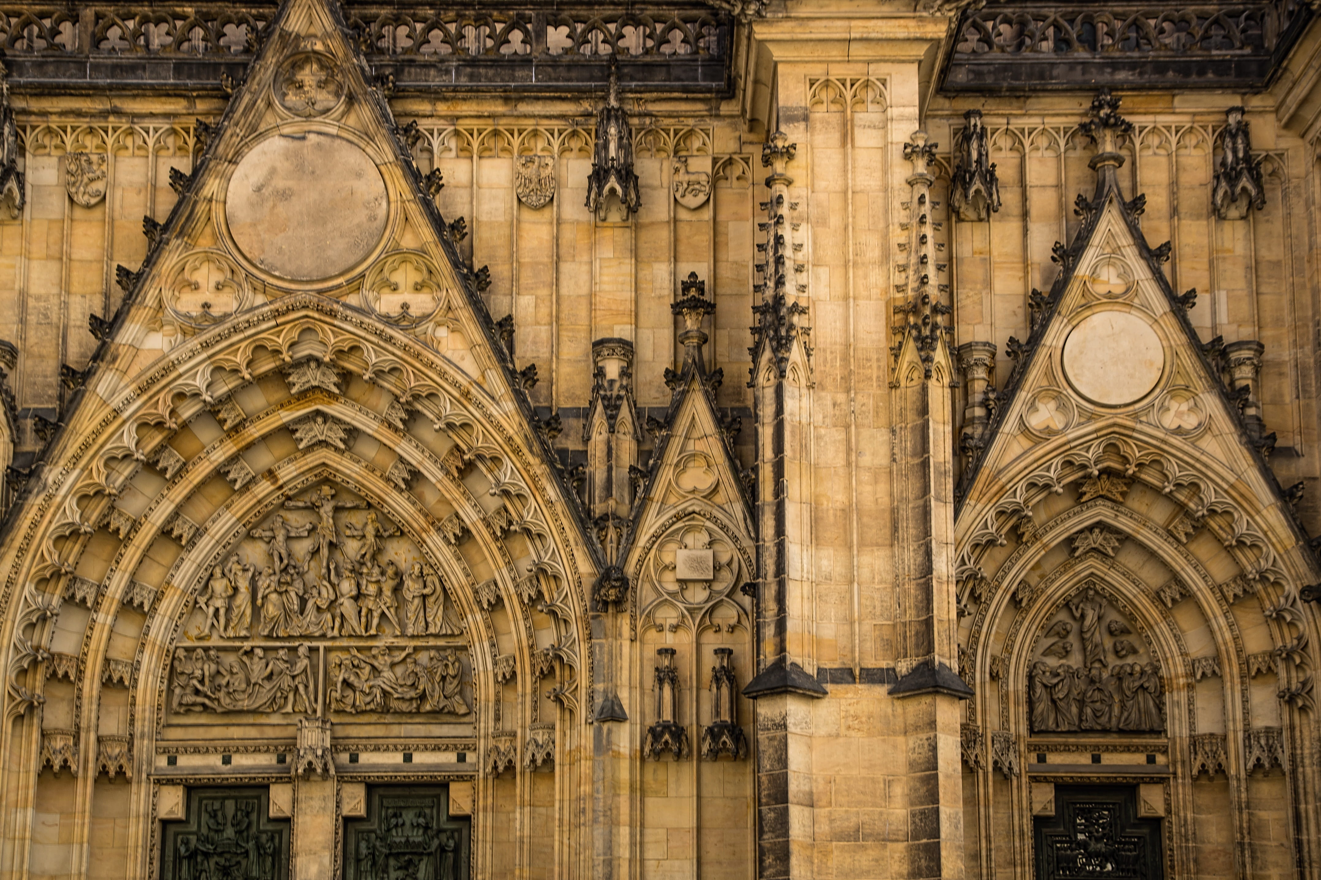 tourism, arches, church, dom, city, st vitus cathedral, no people, travel destinations, the past, golden city, facade, 4K, craft, place of worship, prague, HD Wallpaper