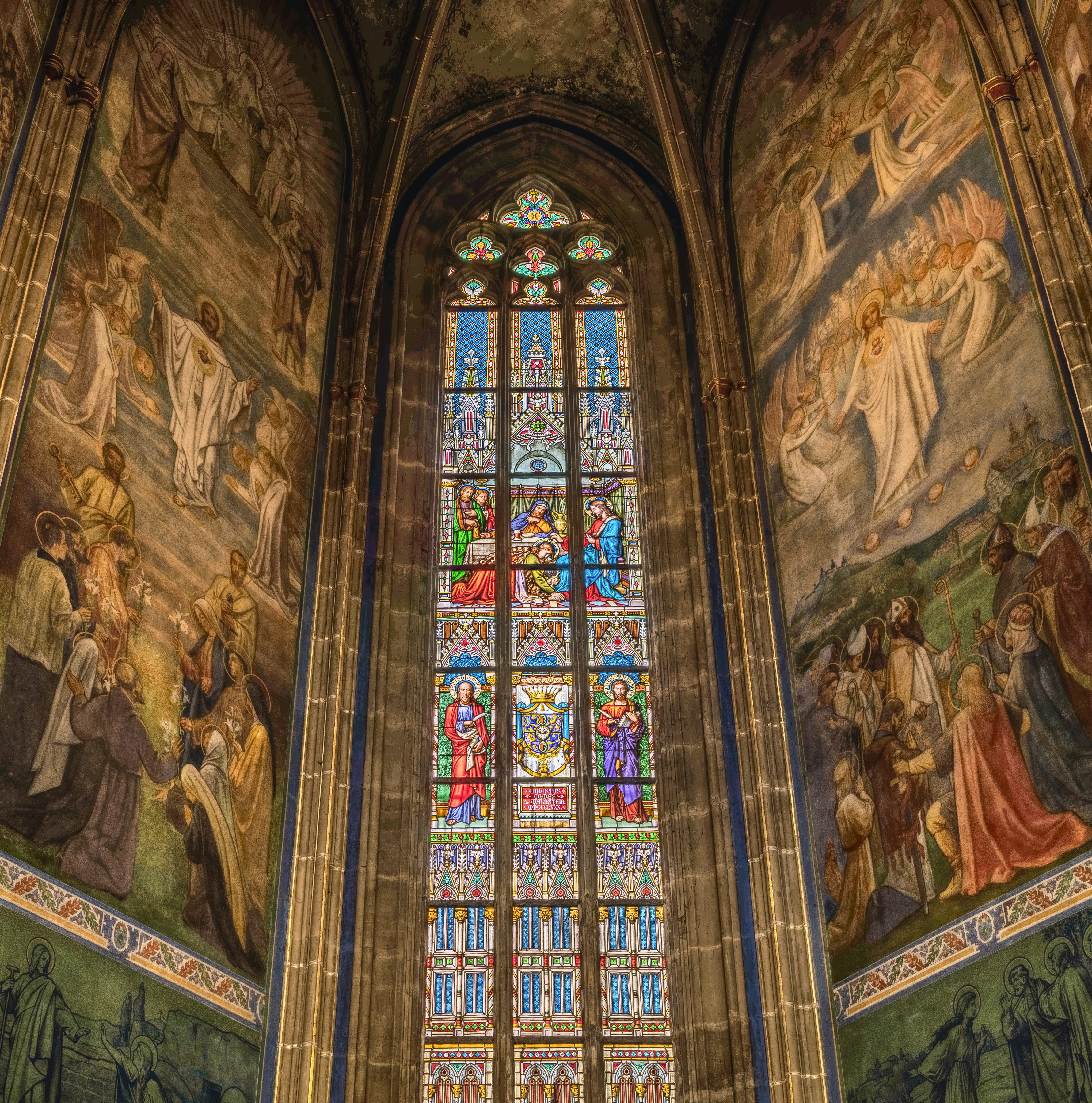 5K, building exterior, fresco, glass, ceiling, painting, mural, place of worship, glass window, church, belief, stained glass, holy, structure, travel destinations, Phone HD Wallpaper