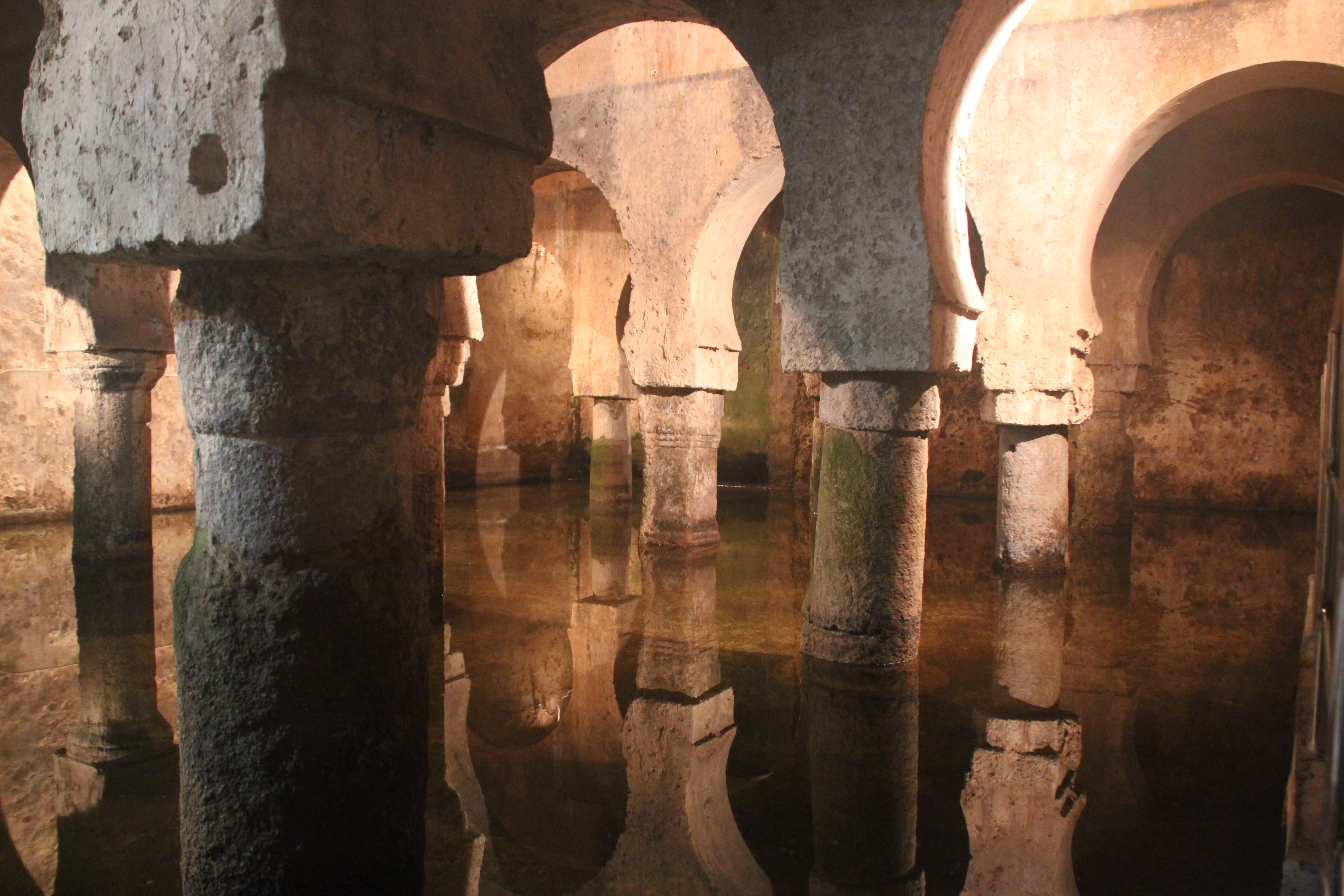 nature, the past, tourism, colonnade, religion, building, indoors, no people, old, day, 5K, Cáceres, architecture, arch, Reflection, built structure, architectural column, HD Wallpaper